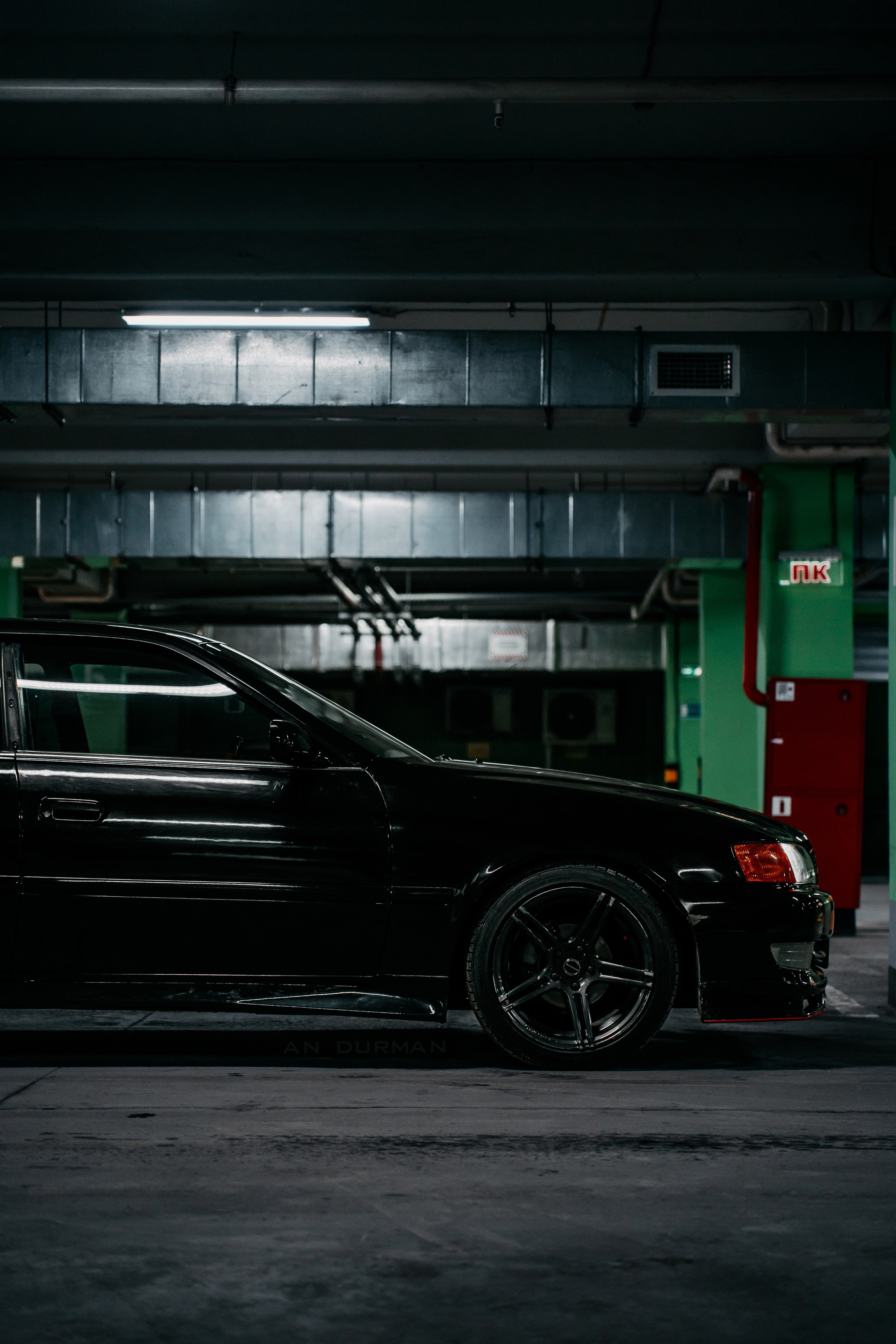 Toyota Chaser 25'. Фотограф, видеограф и пилот дрона на Байкале