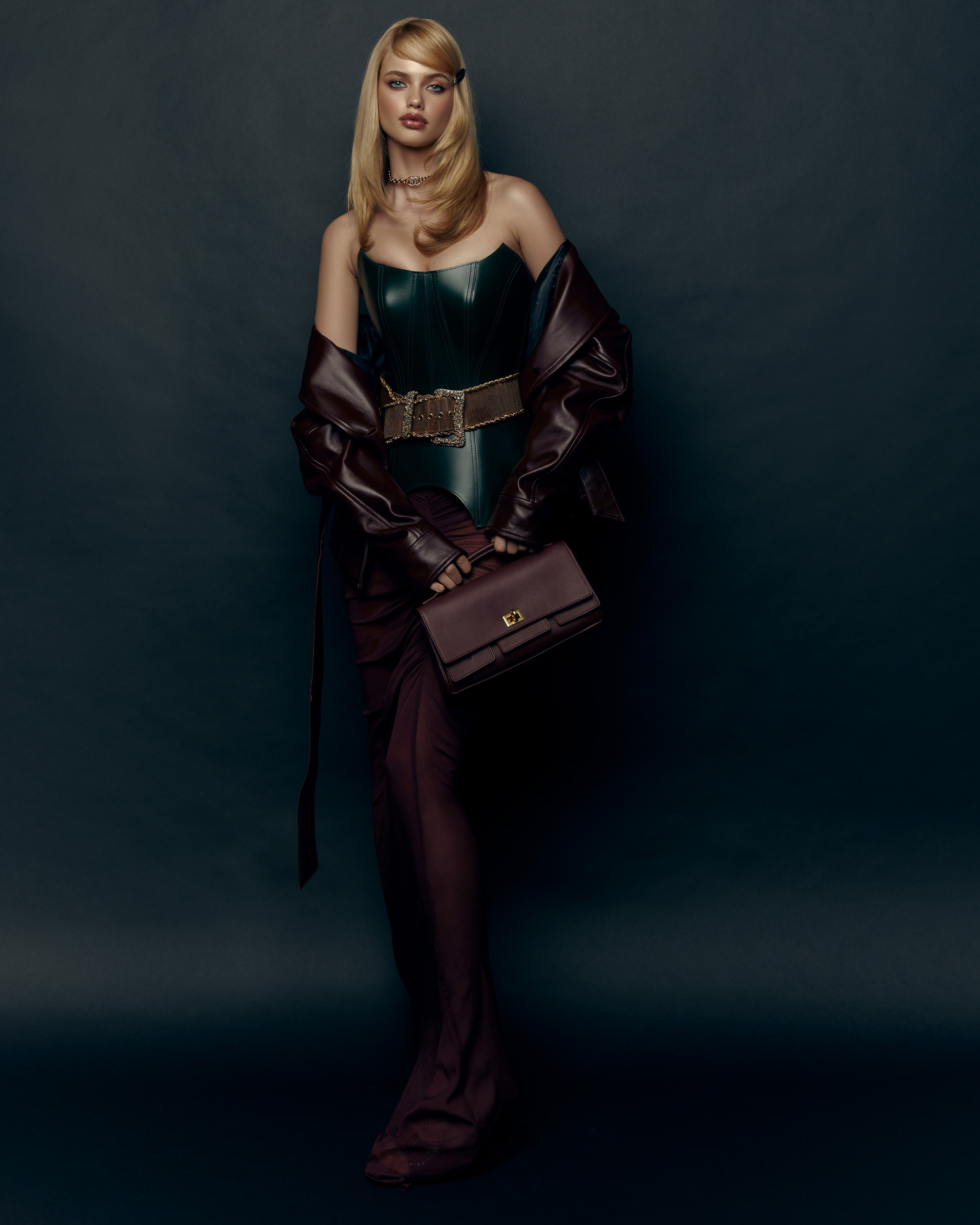 Каталог. Фотограф для брендов одежды и маркетплейсов в Москве