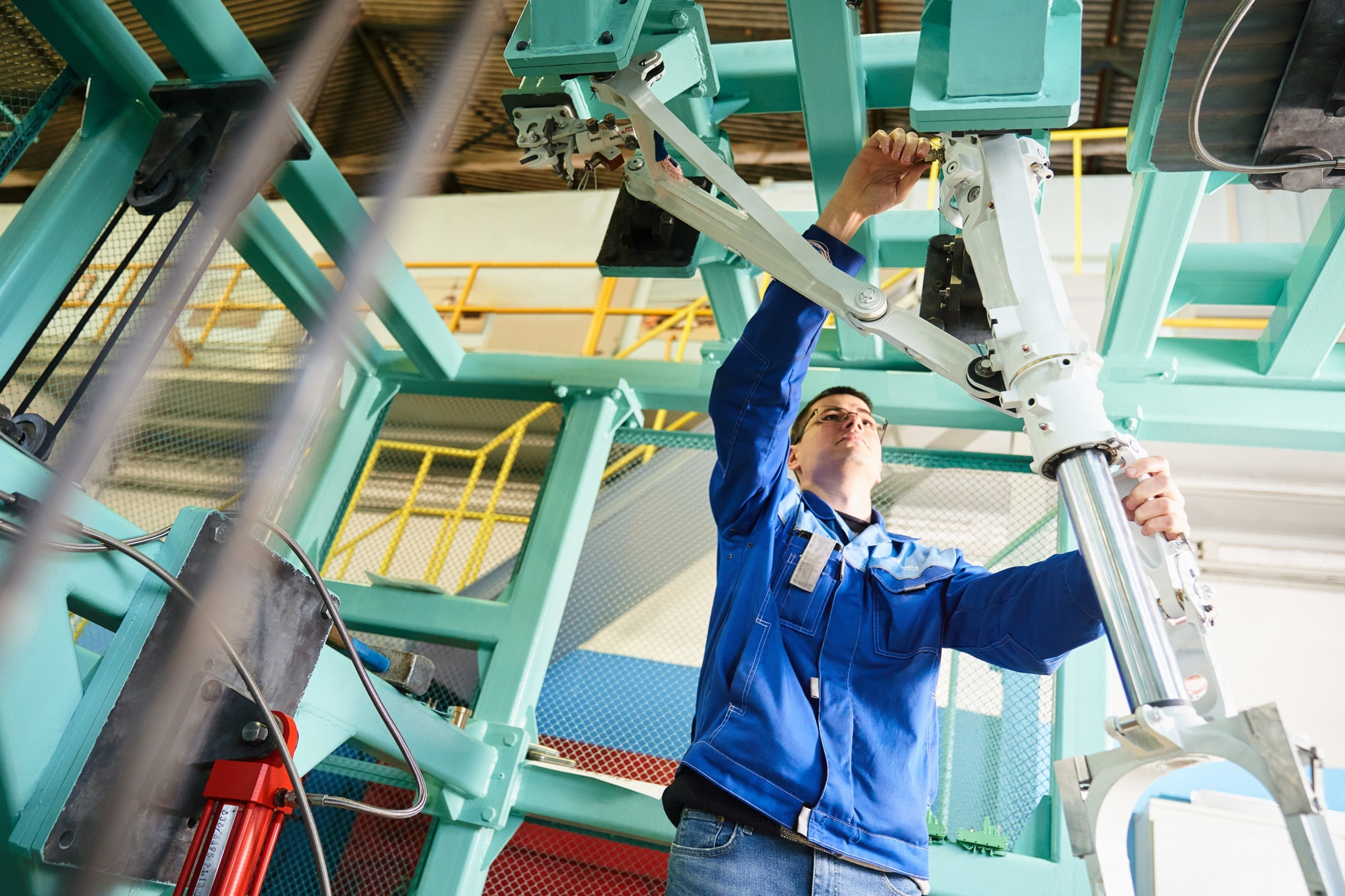 90 летие завода «Авиаагрегат». Фотограф Евгений Шаров