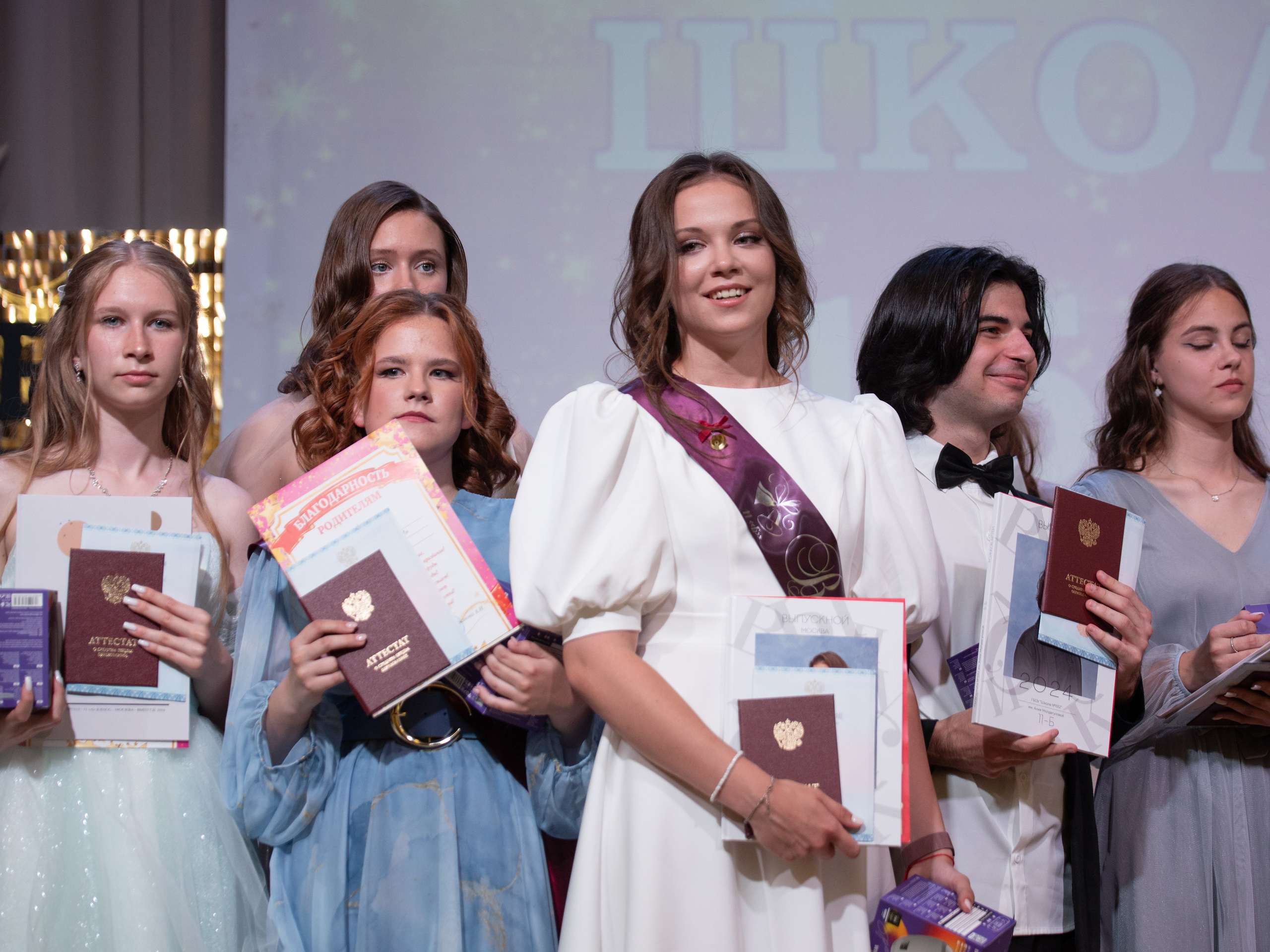 РЕПОРТАЖНАЯ ФОТОСЪЕМКА. Портретный фотограф в Москве Елена Фадеева