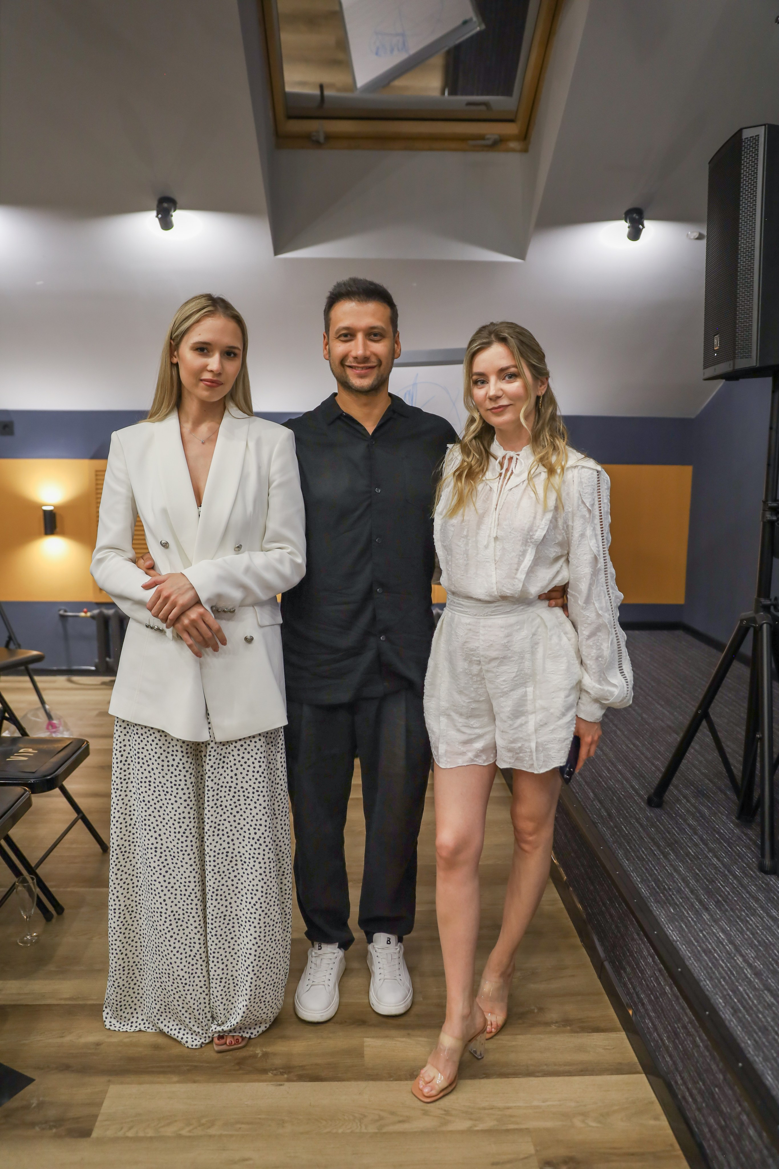 ТРАНСФОРМАЦИОННОЕ ШОУ АННЫ НОВИКОВОЙ 2023. Фотограф мероприятий Ирина Каширина