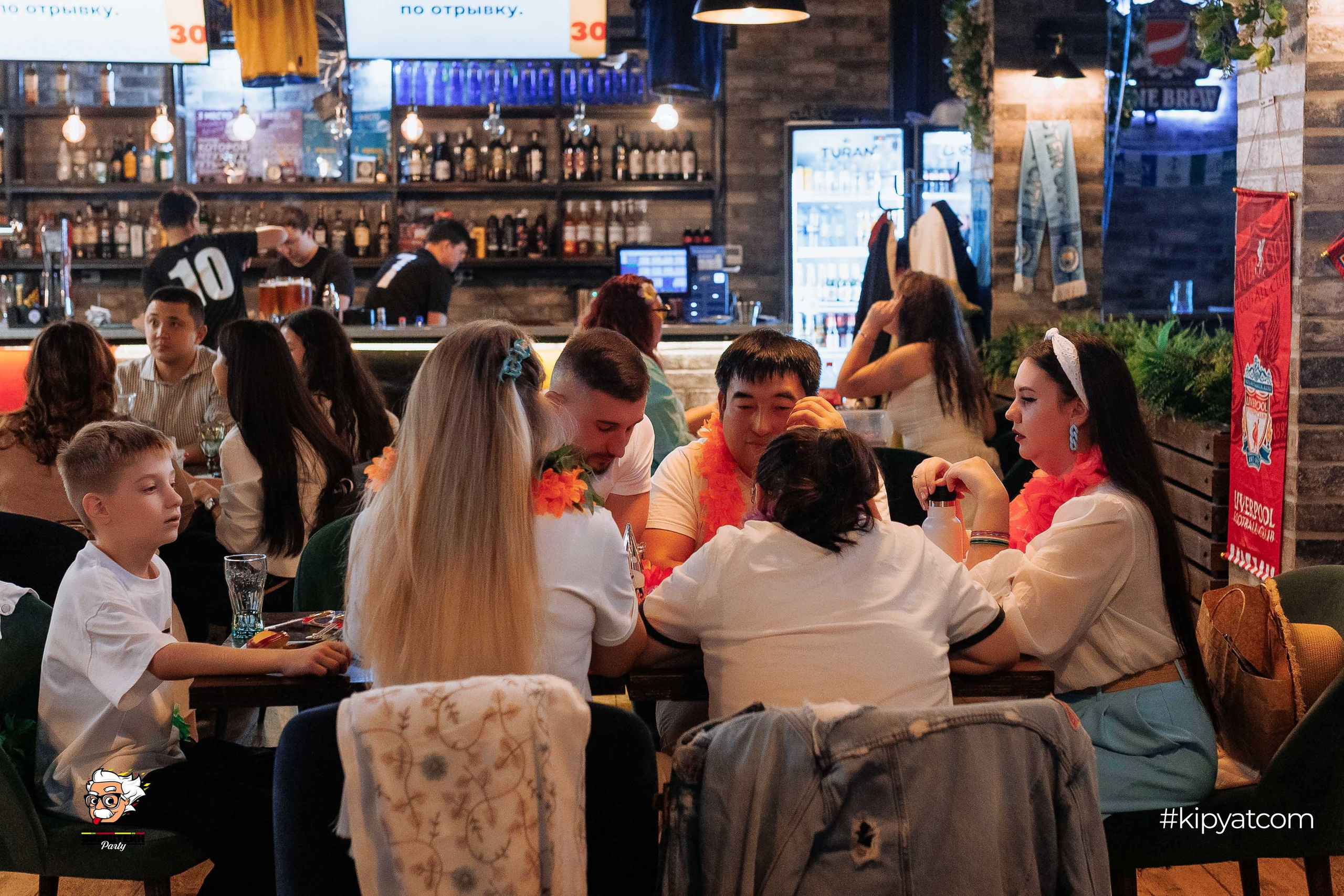 Эйнштейн Party