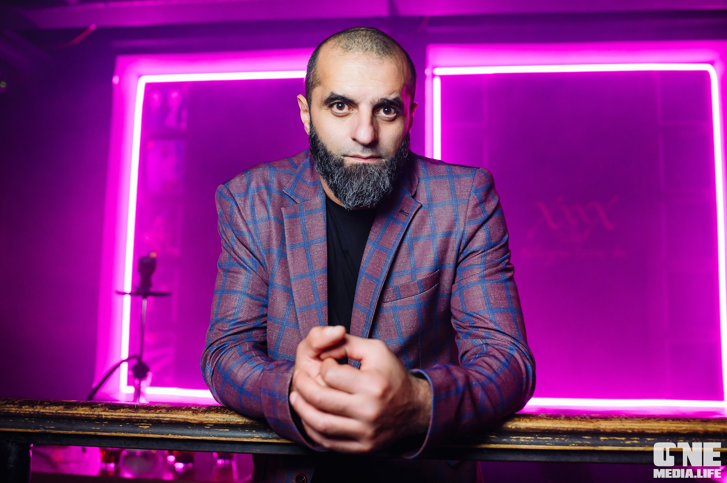 Фоторепортаж из бара XxxX. One Media Life: фоторепортажи, фотоотчеты с мероприятий и заведений