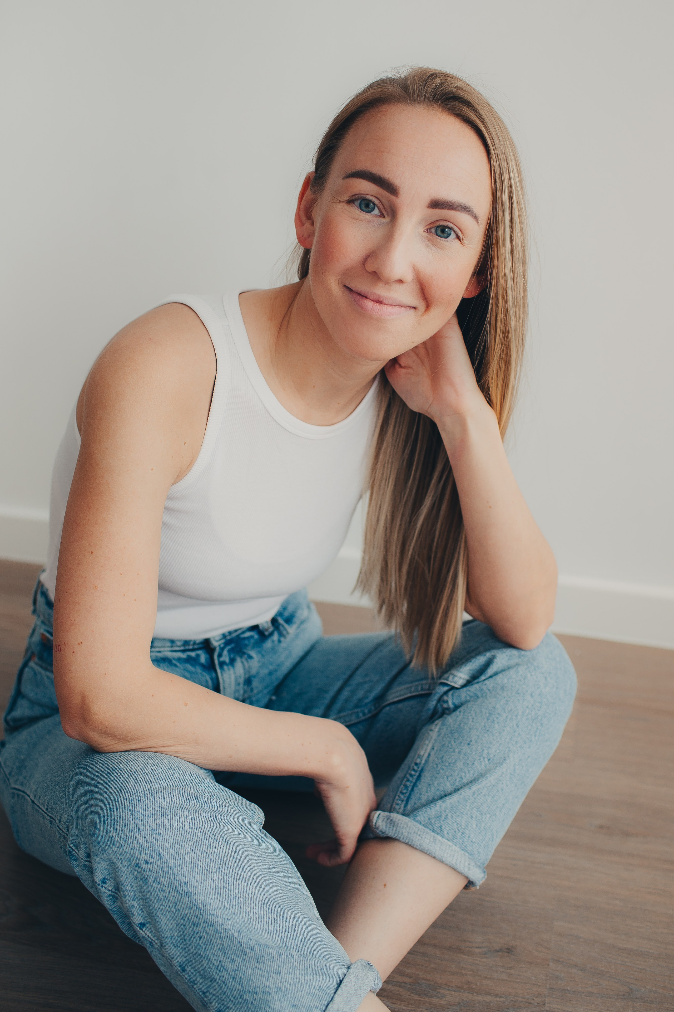 Семейная фотосессия в студии. Фотограф Евгения Мальцева, Архангельск