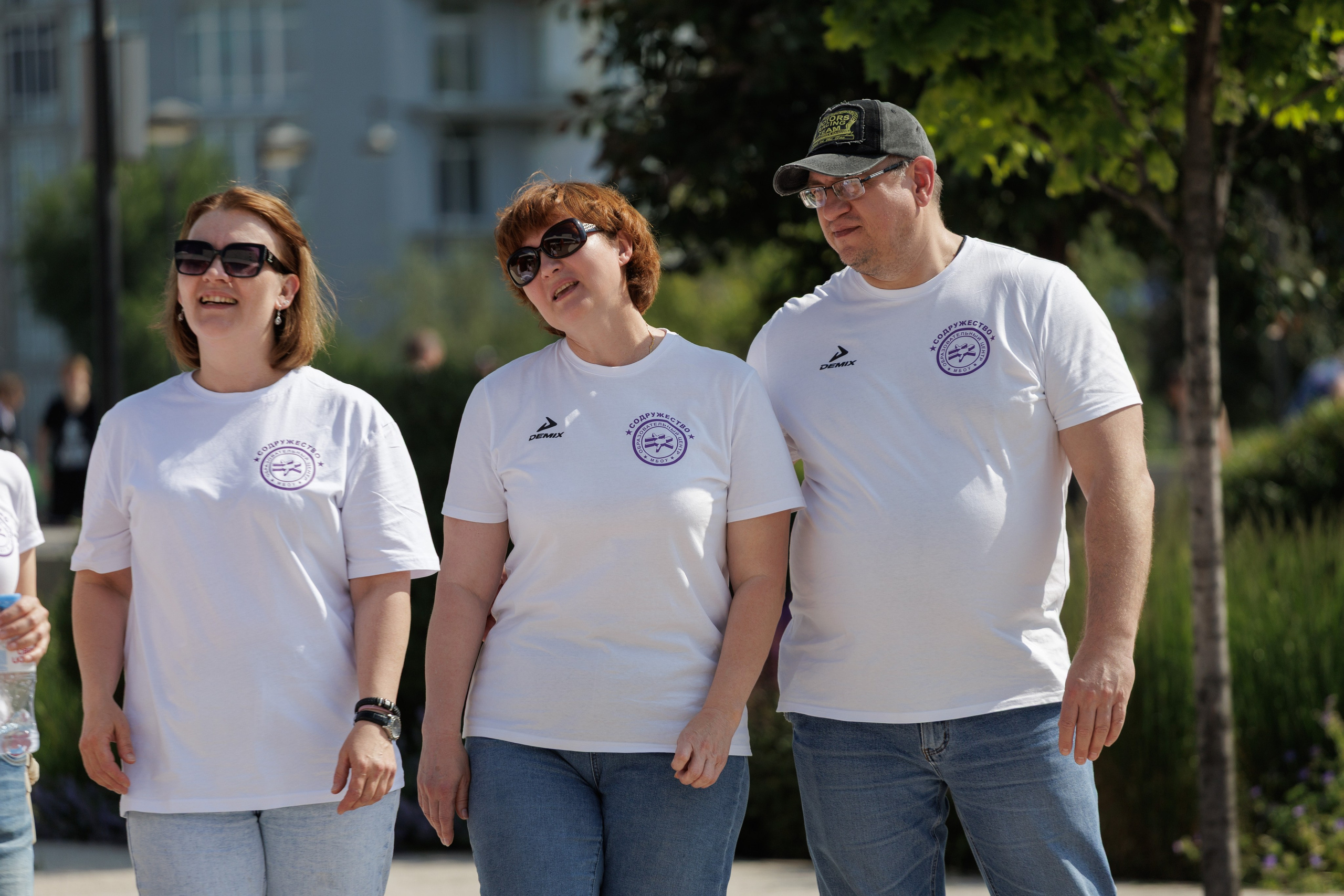 Репортажные фото съёмки клипа от родителей выпускникам. Свадебный фотограф в Воронеже Александр Работкин