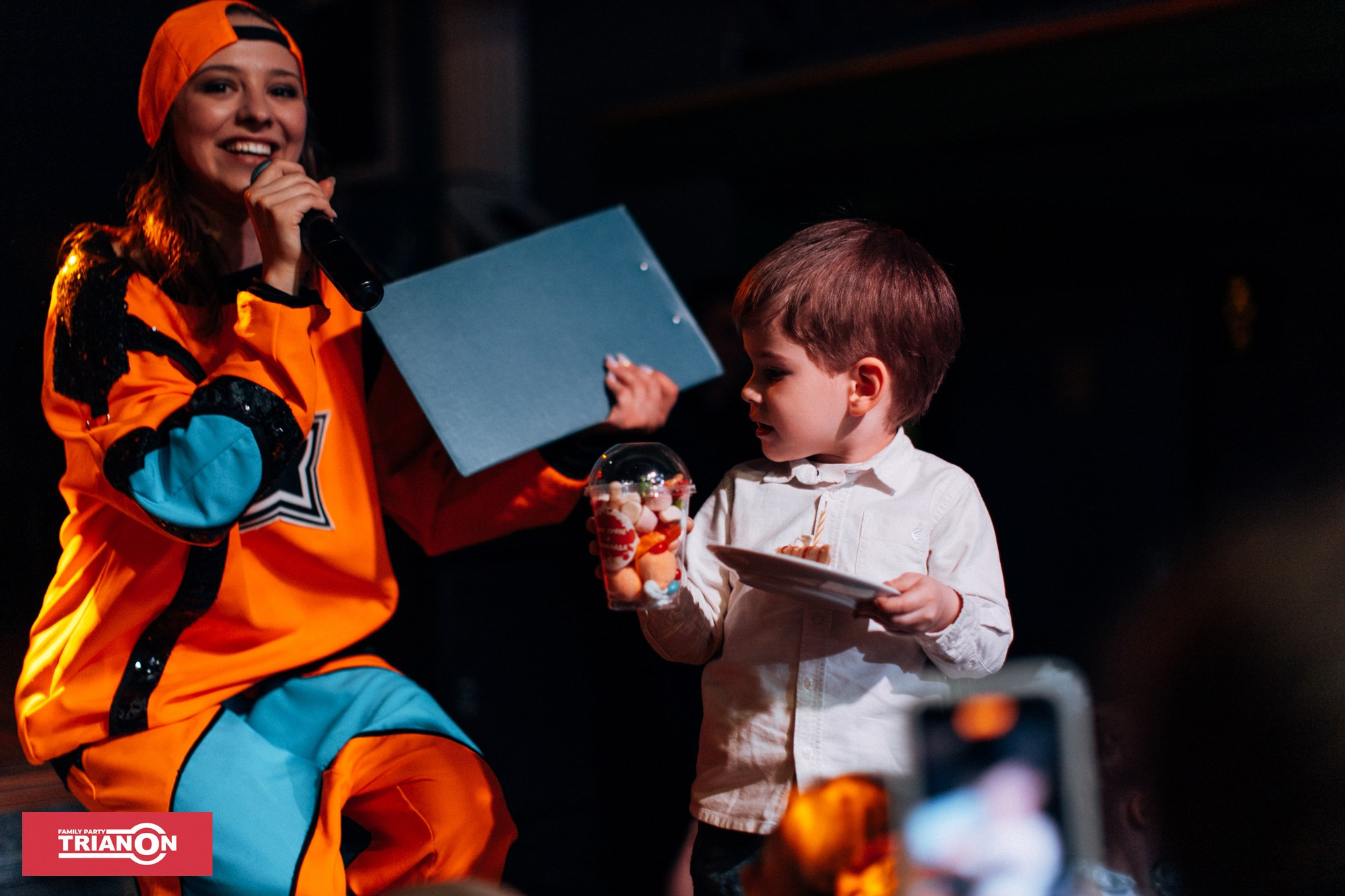 Семейная дискотека TRIANON. Фотограф Владимир Молоканов