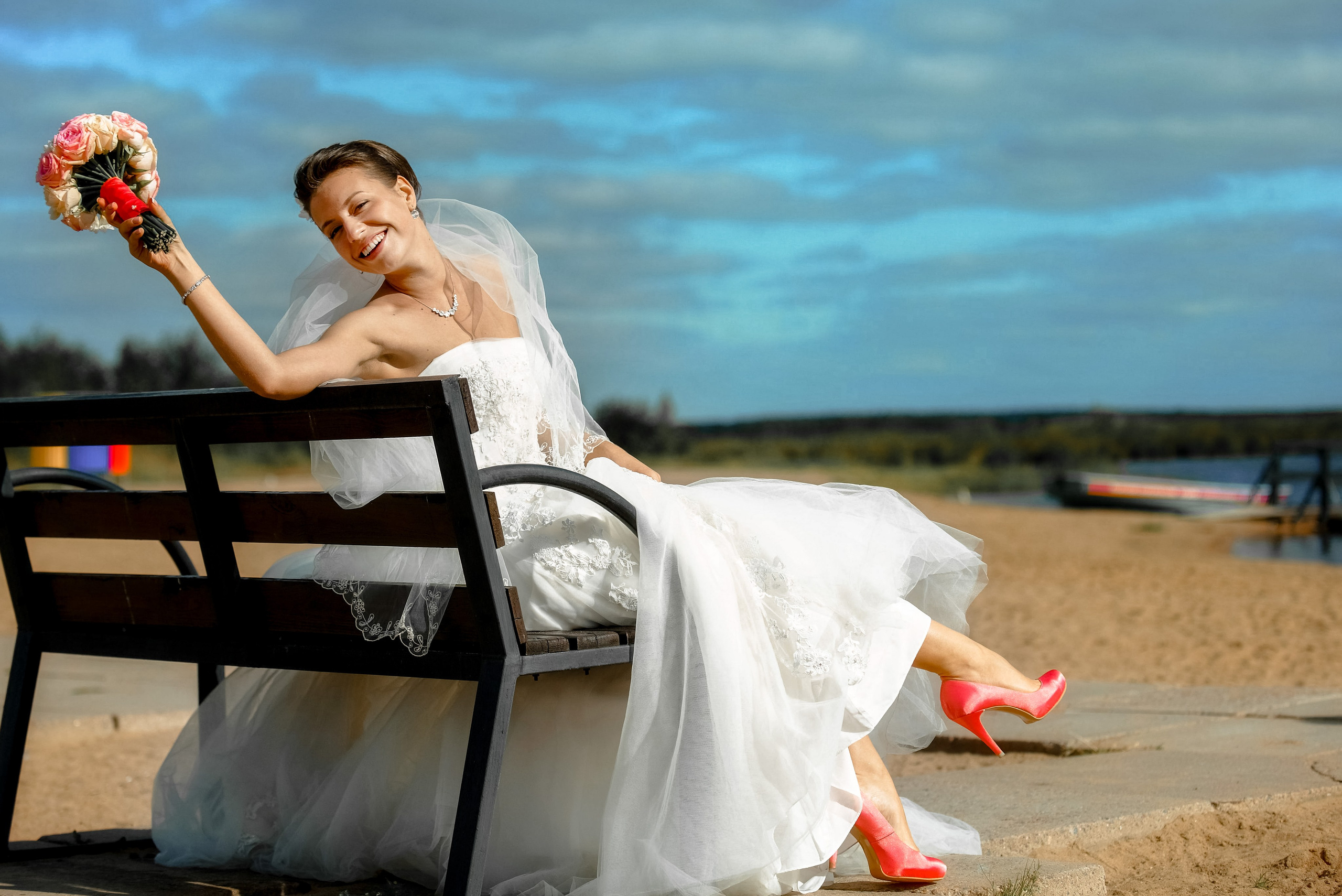 Маргарита и Алексей (выездная регистрация, фотосессия на Финском заливе, в яхт-клубе на закате). Портретный, семейный и свадебный фотограф в Санкт-Петербурге и в Пушкине Ширяев Денис