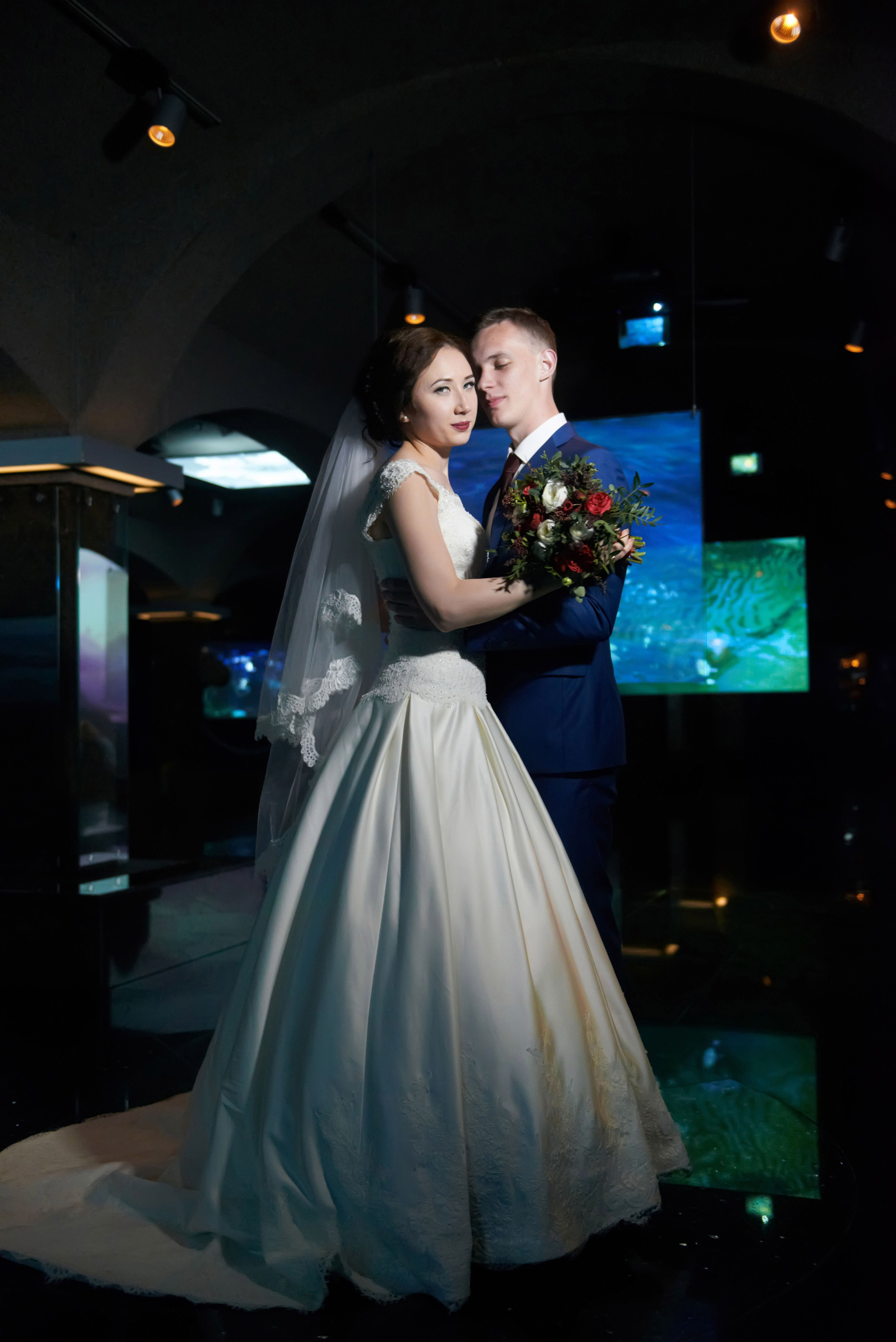 Индира и Дмитрий (свадебная фотосессия в Ботаническом саду и в фотостудии). Портретный, семейный и свадебный фотограф в Санкт-Петербурге и в Пушкине Ширяев Денис