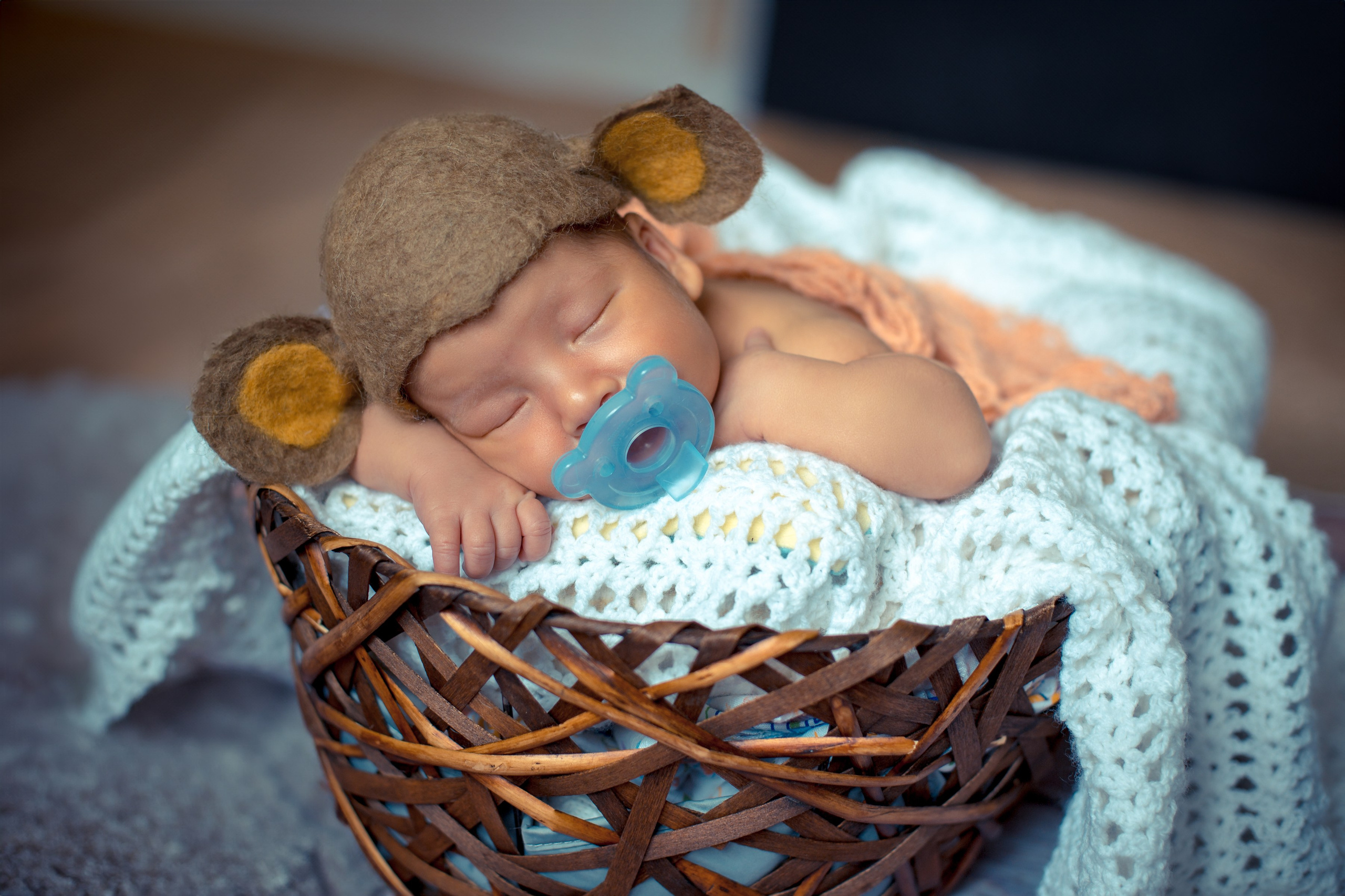 NEWBORN. Family Photographer Ksenia Kos
