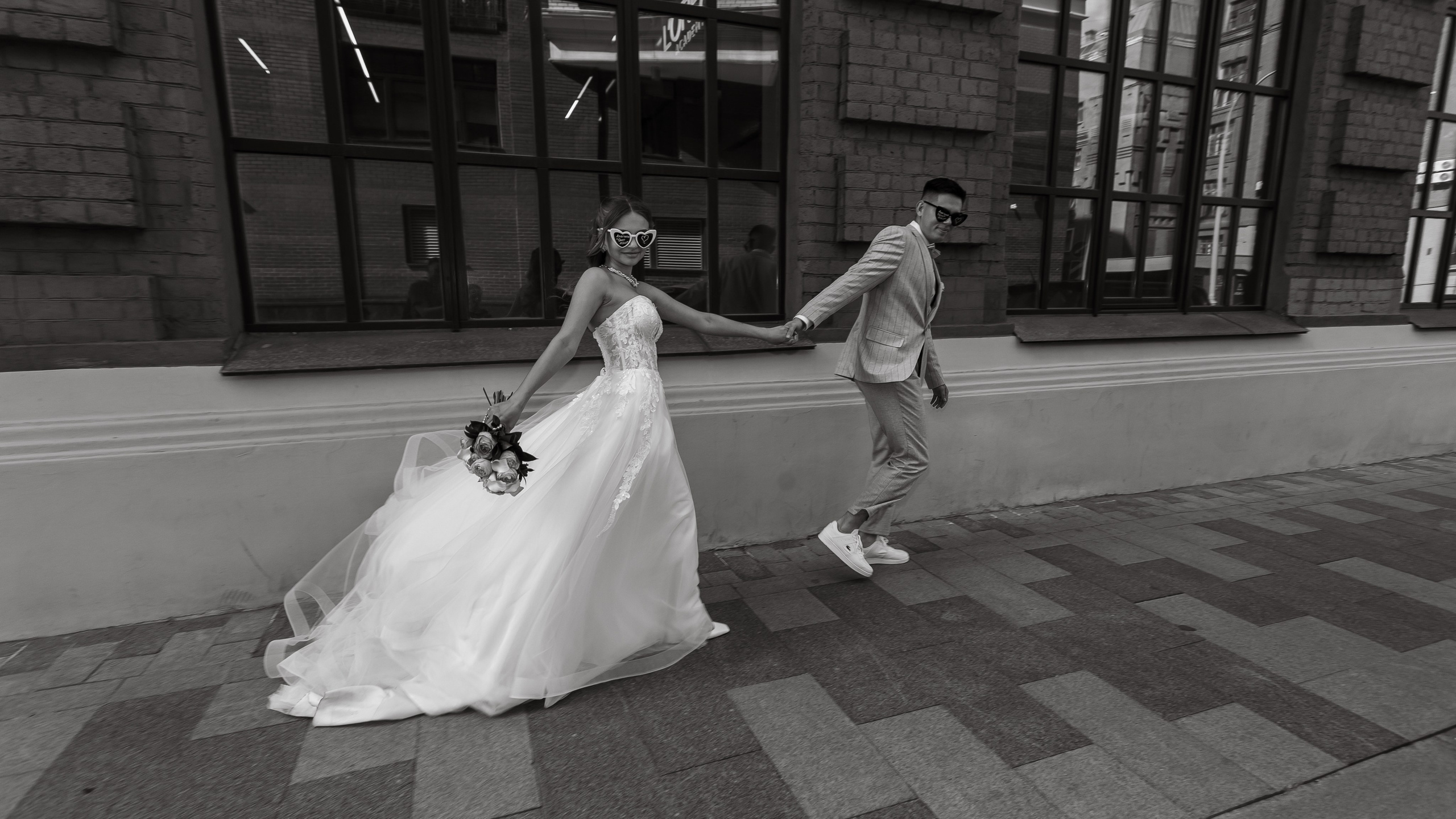 Свадебная фотосессия Якиманка. Фотограф Антон Стренковский. Свадебная хроника в Москве