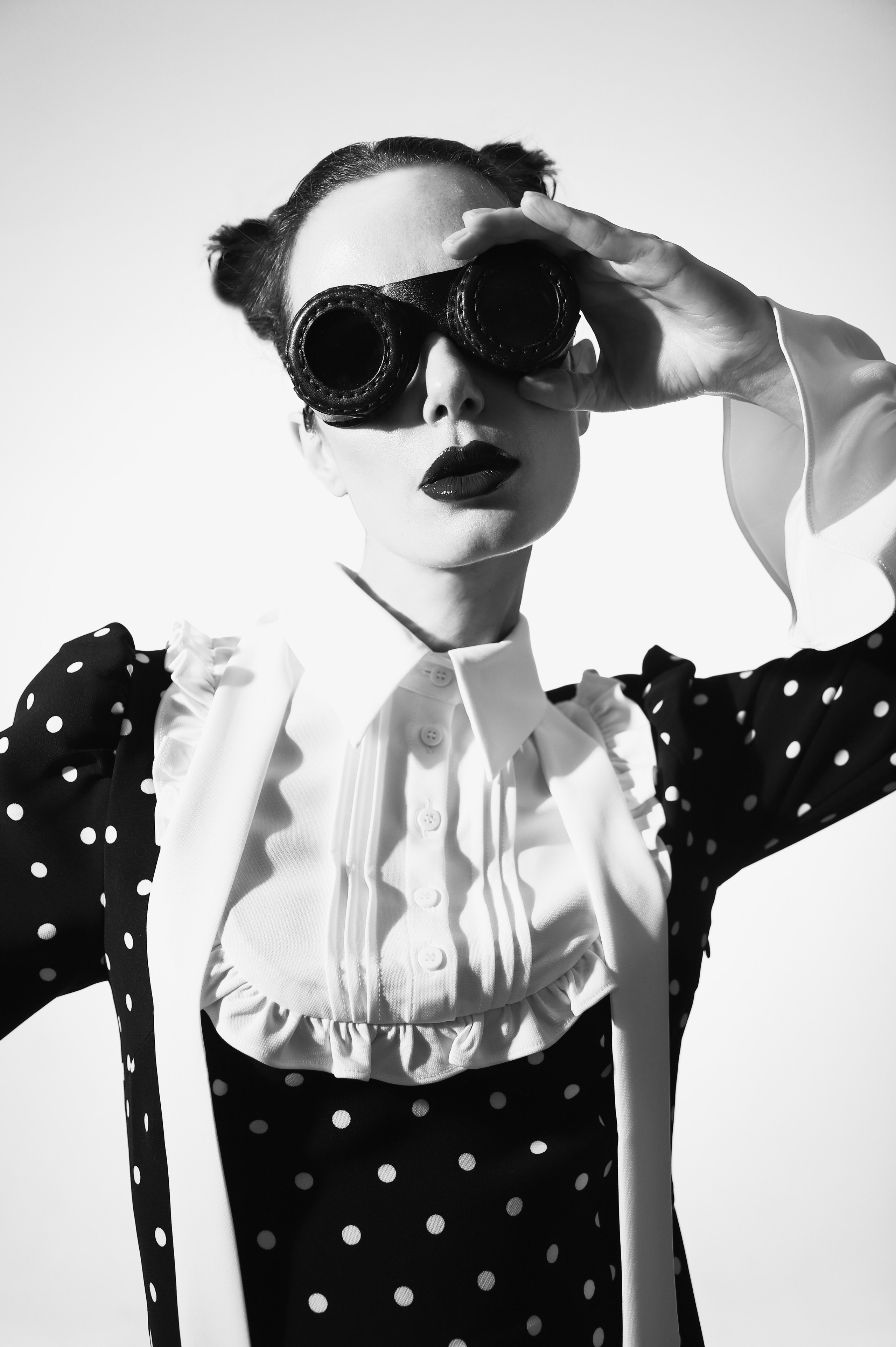 Арина в циклораме. Фотосессия 