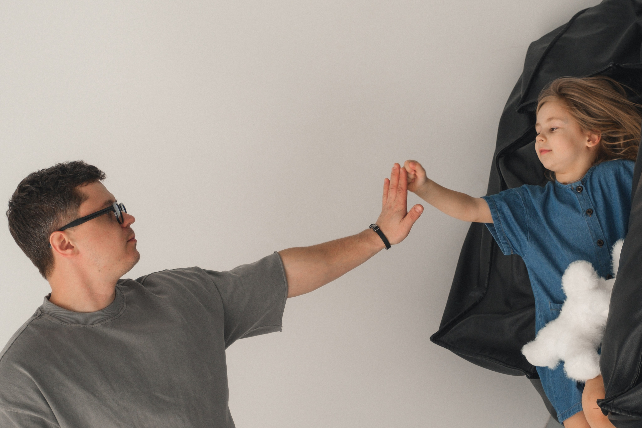 Артем, Ксюша и Ульяна. Свадебный и семейный фотограф в Волгограде