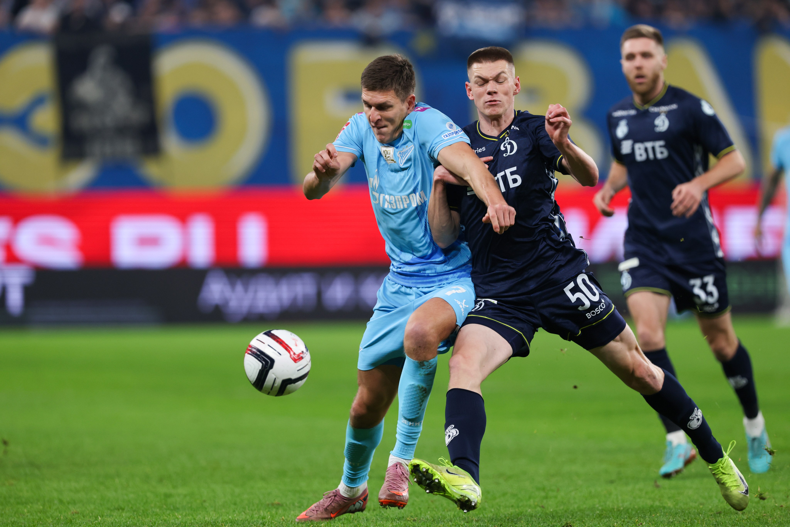 ФК «Зенит — ФК «Динамо» Москва 05.11.2025. Спортивный и репортажный фотограф Антон Тереханов