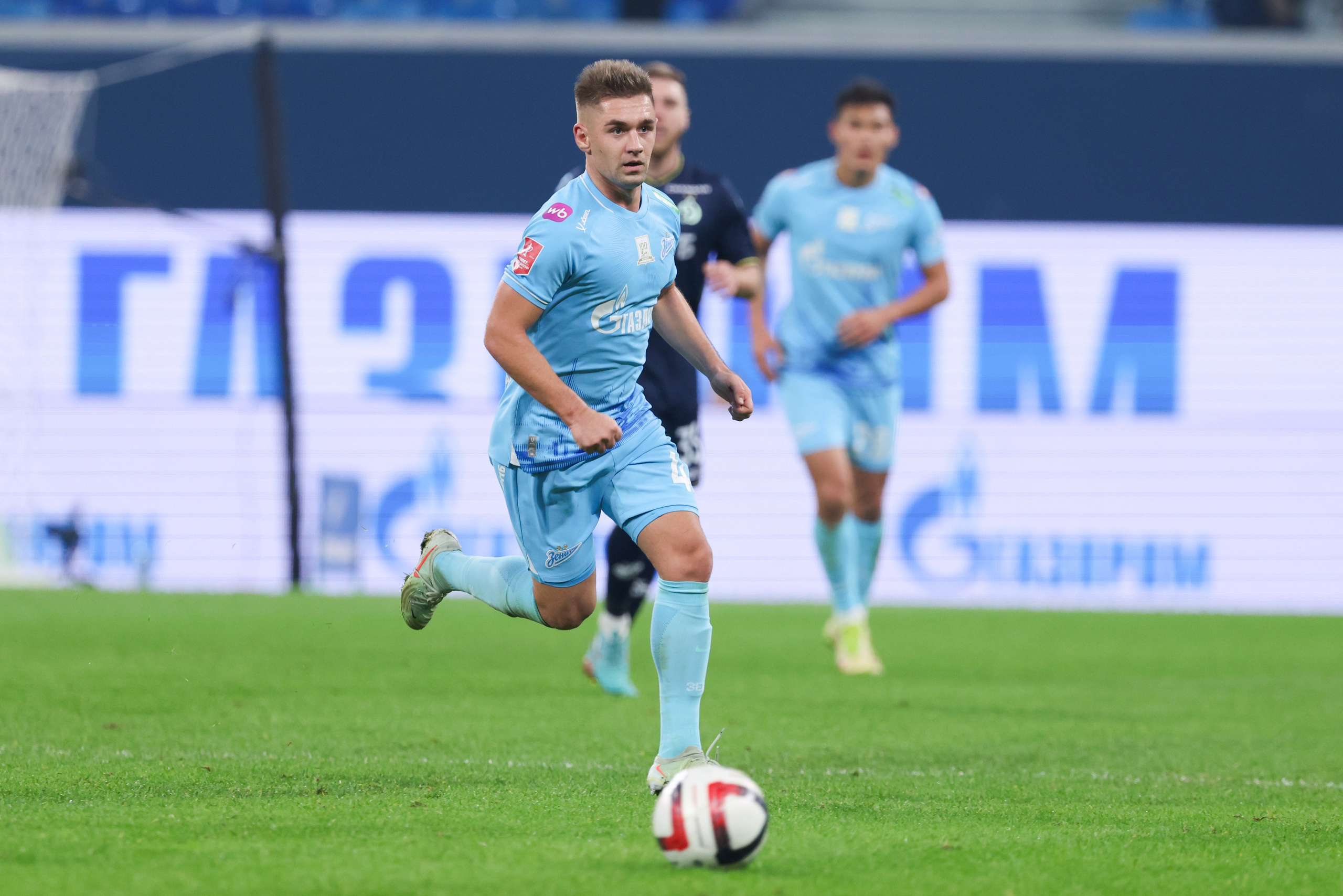 ФК «Зенит — ФК «Динамо» Москва 05.11.2025. Спортивный и репортажный фотограф Антон Тереханов