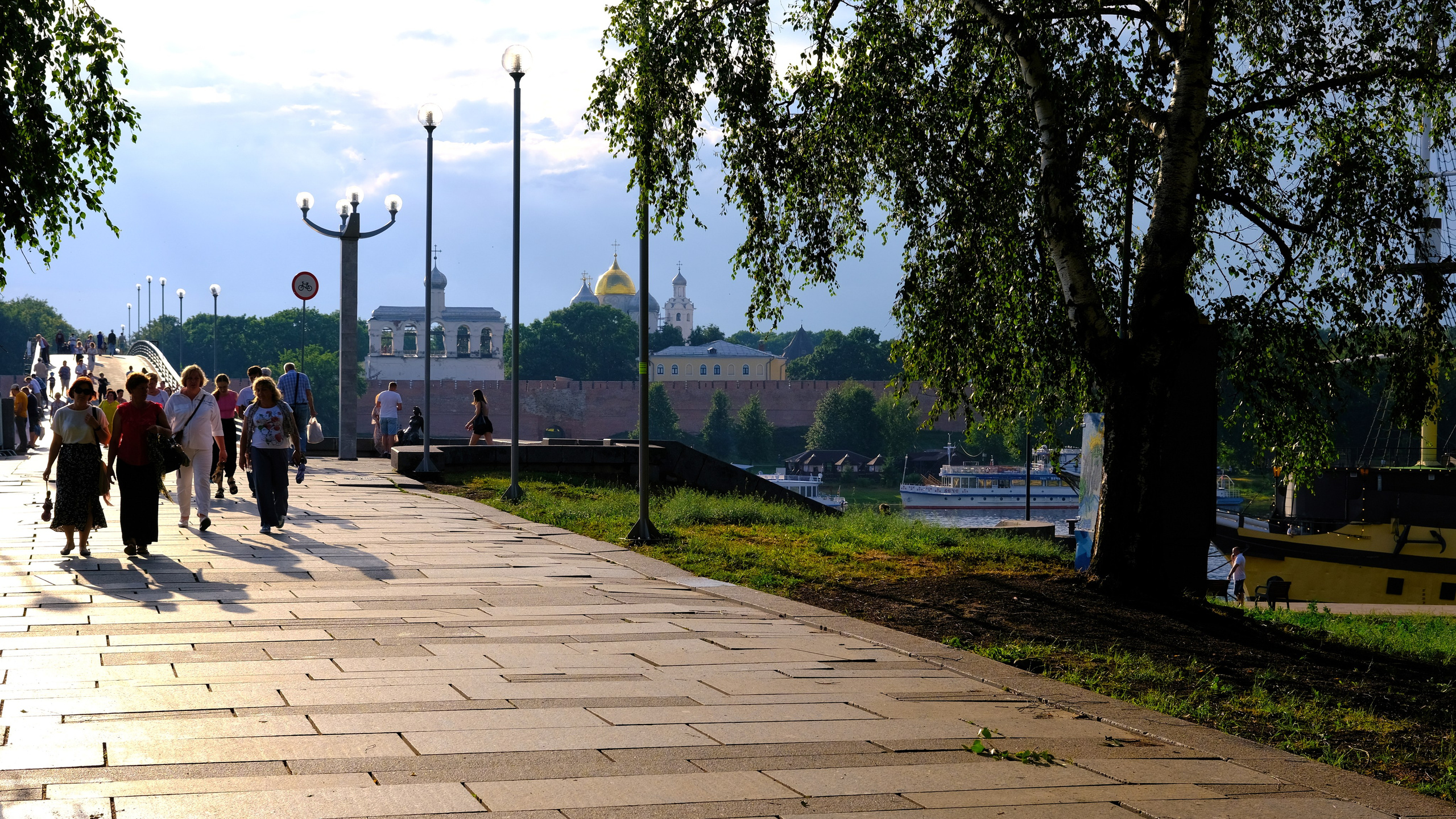 Господин Великий Новгород. Пейзажи Крайнего Севера. Баренцево море, Рыбачий, Средний, Немецкий