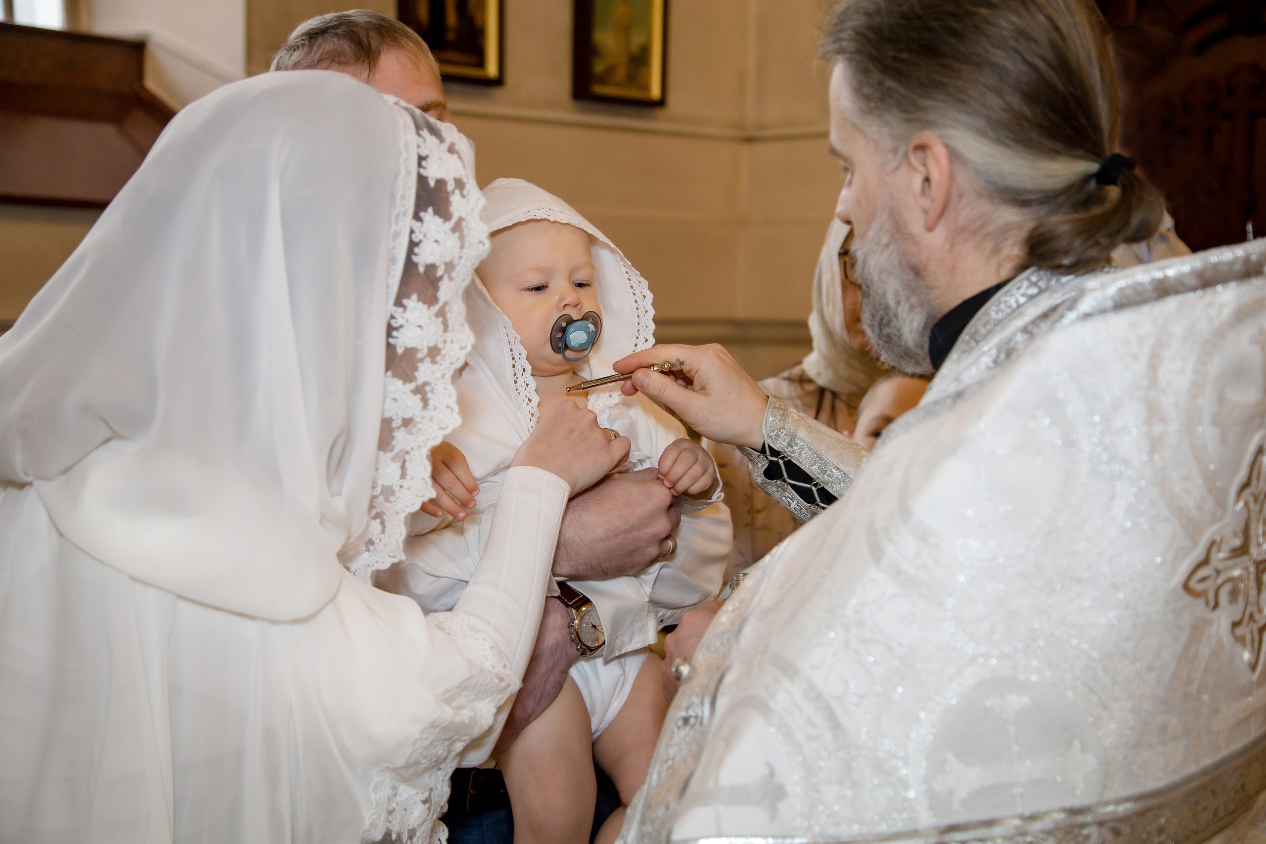 Крещение. Фотограф Краснодара, фотограф в парке Галецкого.репортажный фотограф. детский фотограф, свадебный фотограф. профессиональный фотограф