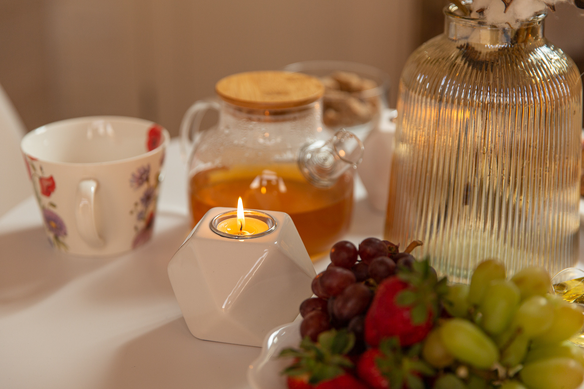 Renatphoto-интерьерный фотограф объектов недвижимости в краснодарском крае. Профессиональная фотосъёмка интерьеров, предметная фотосессия еды для меню г. Анапа