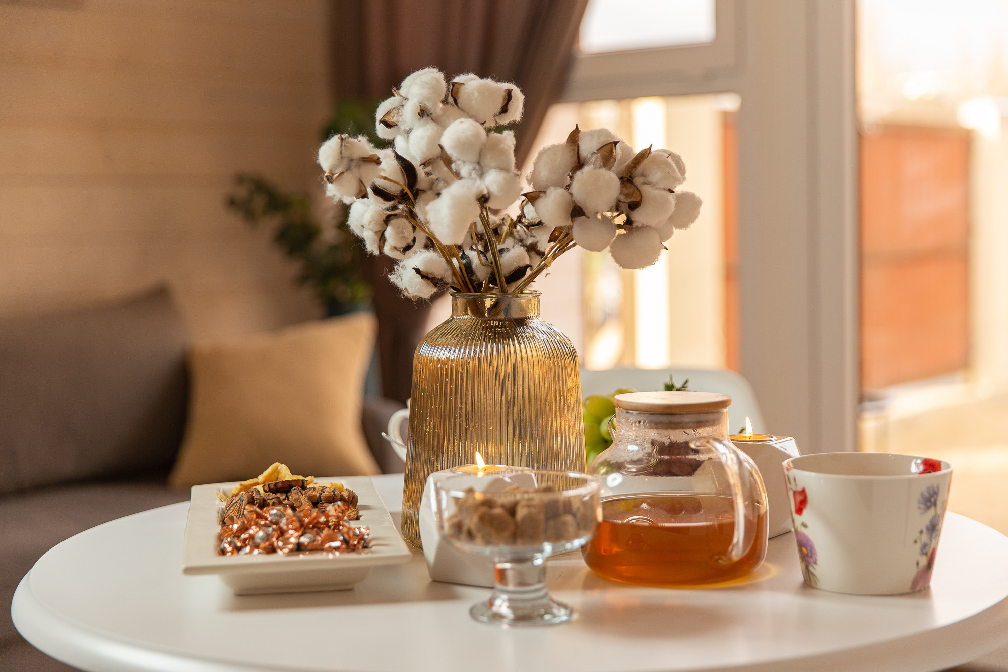 Renatphoto-интерьерный фотограф объектов недвижимости в краснодарском крае. Профессиональная фотосъёмка интерьеров, предметная фотосессия еды для меню г. Анапа