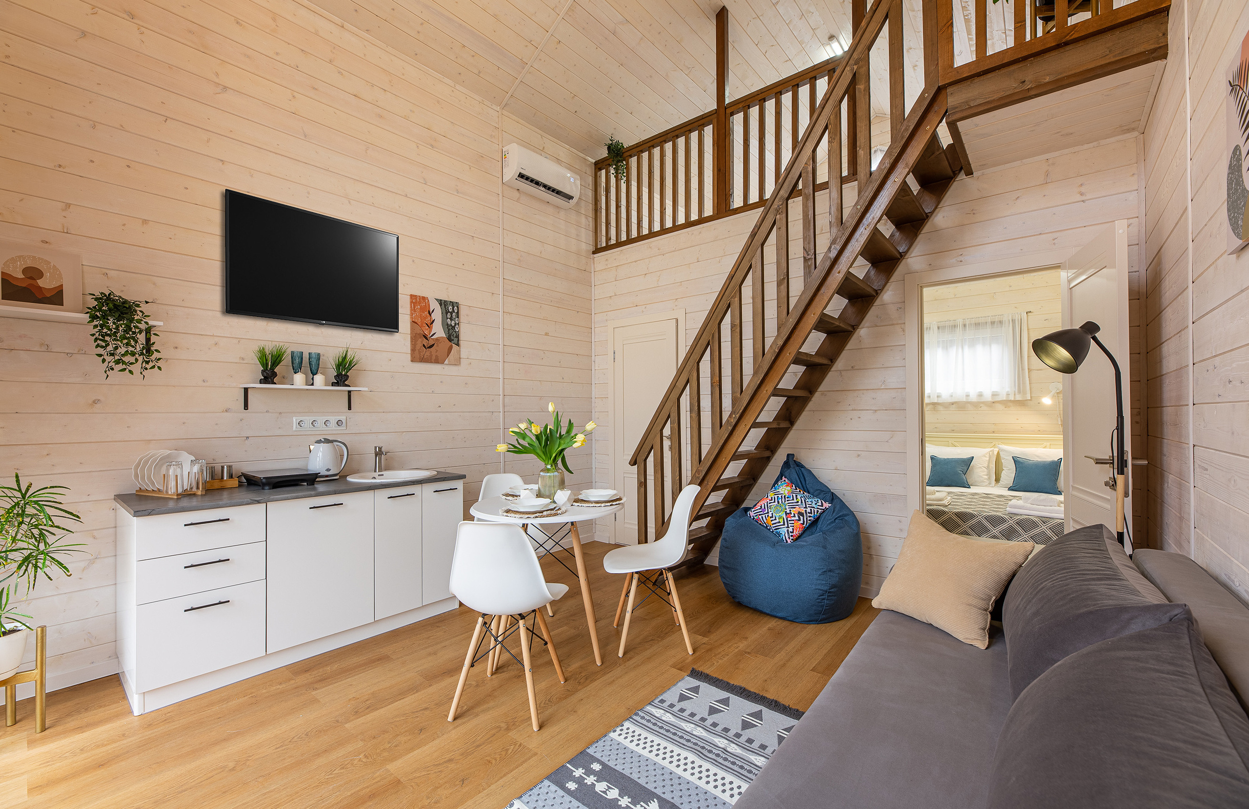 Renatphoto-интерьерный фотограф объектов недвижимости в краснодарском крае. Профессиональная фотосъёмка интерьеров, предметная фотосессия еды для меню г. Анапа