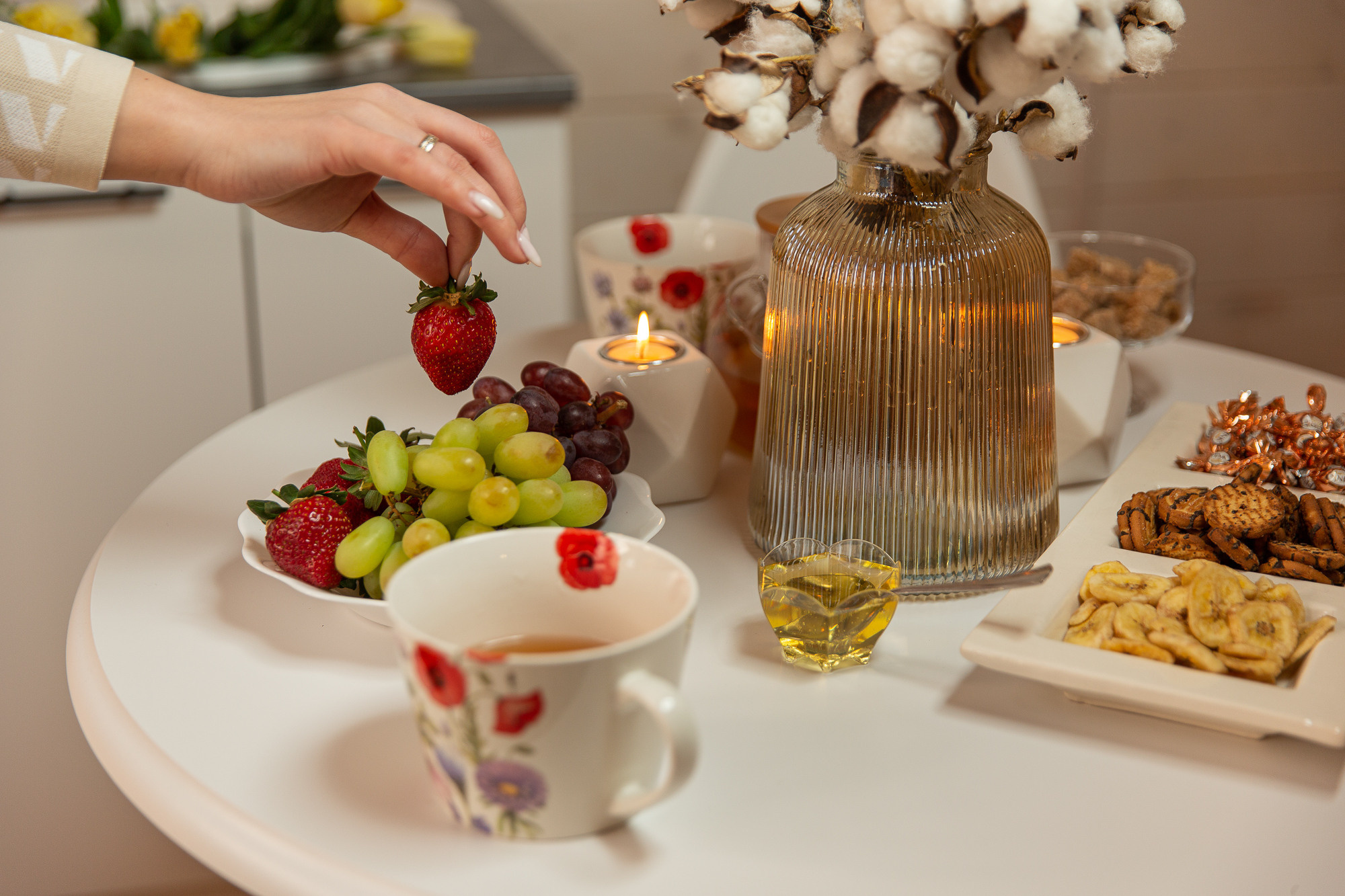 Renatphoto-интерьерный фотограф объектов недвижимости в краснодарском крае. Профессиональная фотосъёмка интерьеров, предметная фотосессия еды для меню г. Анапа