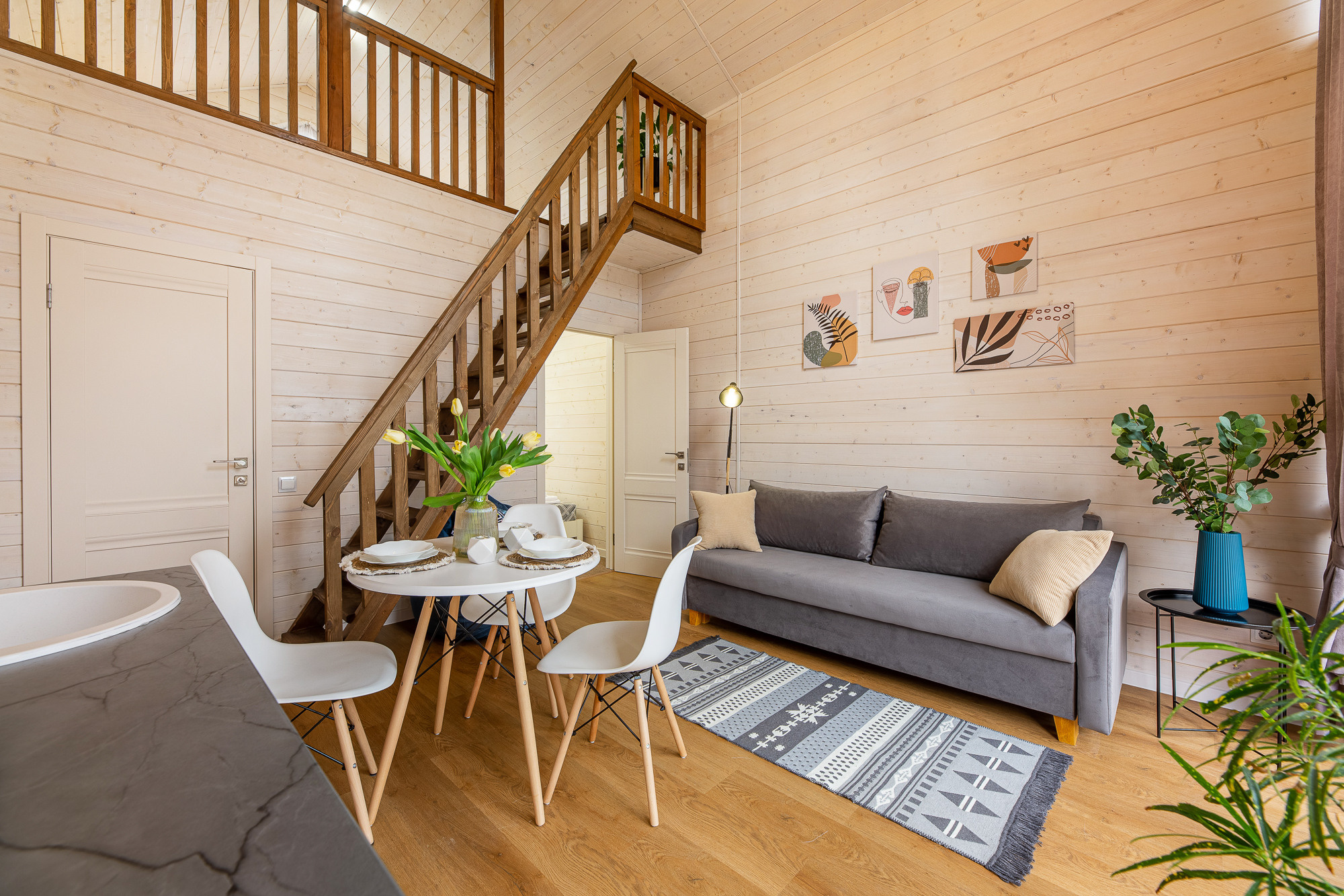 Renatphoto-интерьерный фотограф объектов недвижимости в краснодарском крае. Профессиональная фотосъёмка интерьеров, предметная фотосессия еды для меню г. Анапа