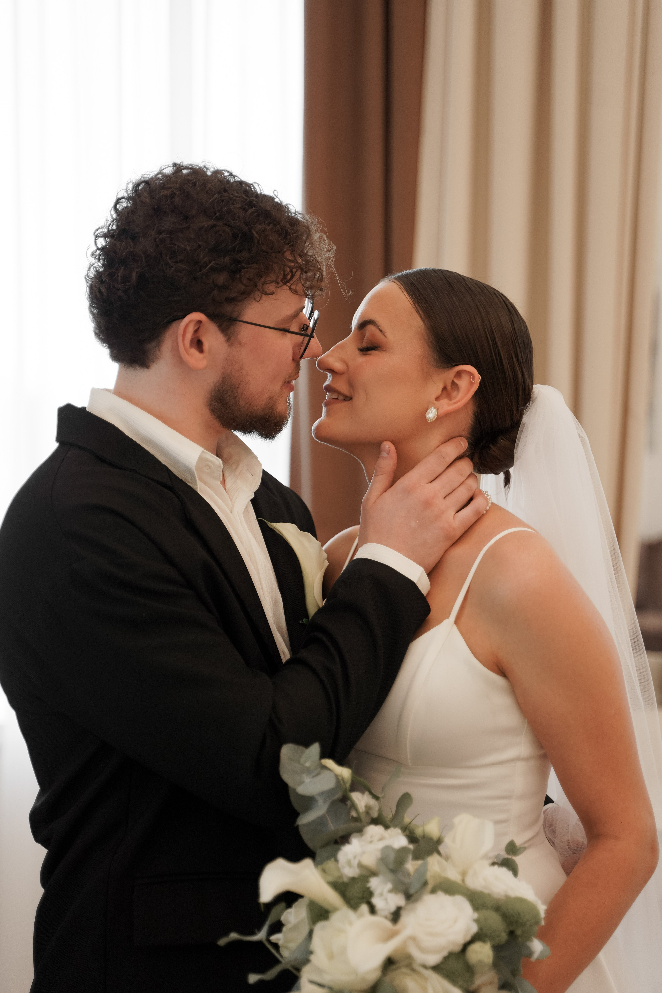 Анна и Виталий. Свадебный фотограф Марина Попова