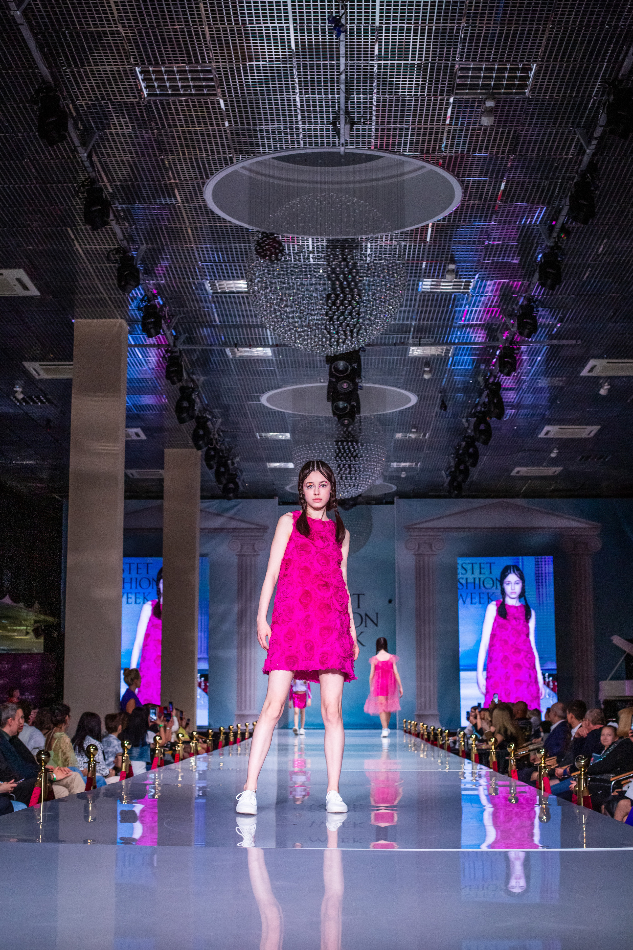 Показ FashionBook в Москве. Свадебный, семейный и детский фотограф в Калининграде Елена Кравцова