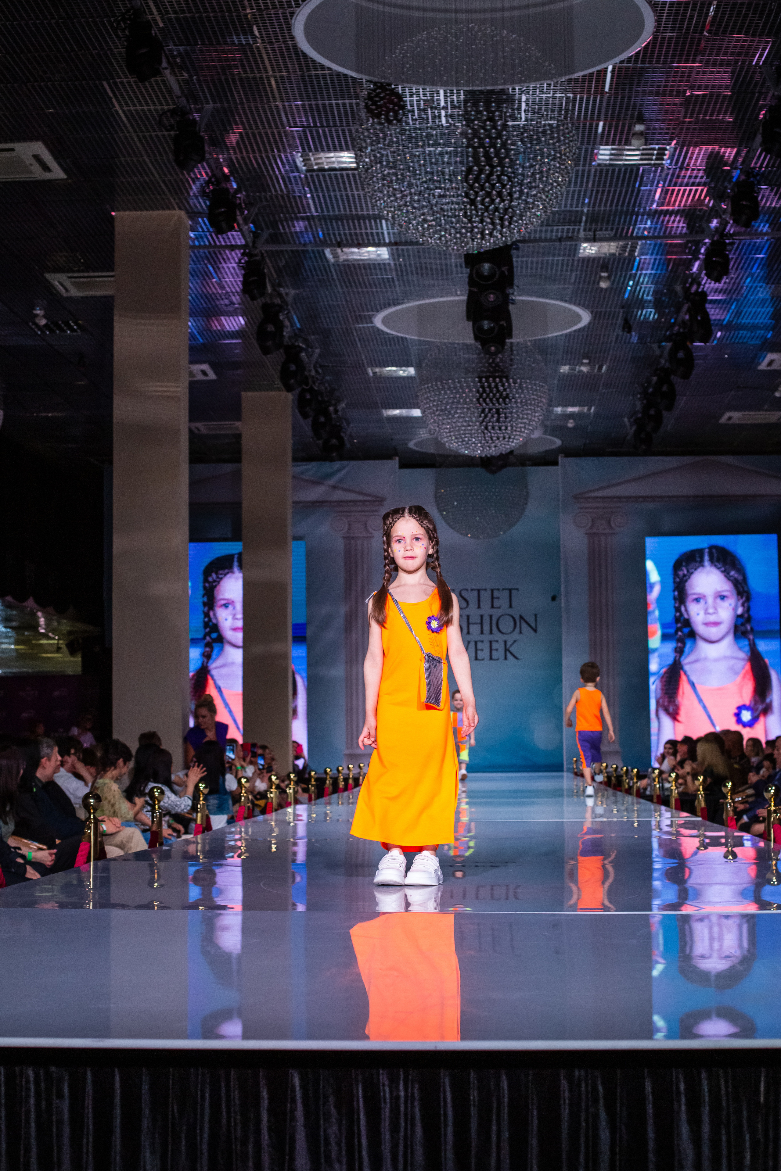 Показ FashionBook в Москве. Свадебный, семейный и детский фотограф в Калининграде Елена Кравцова