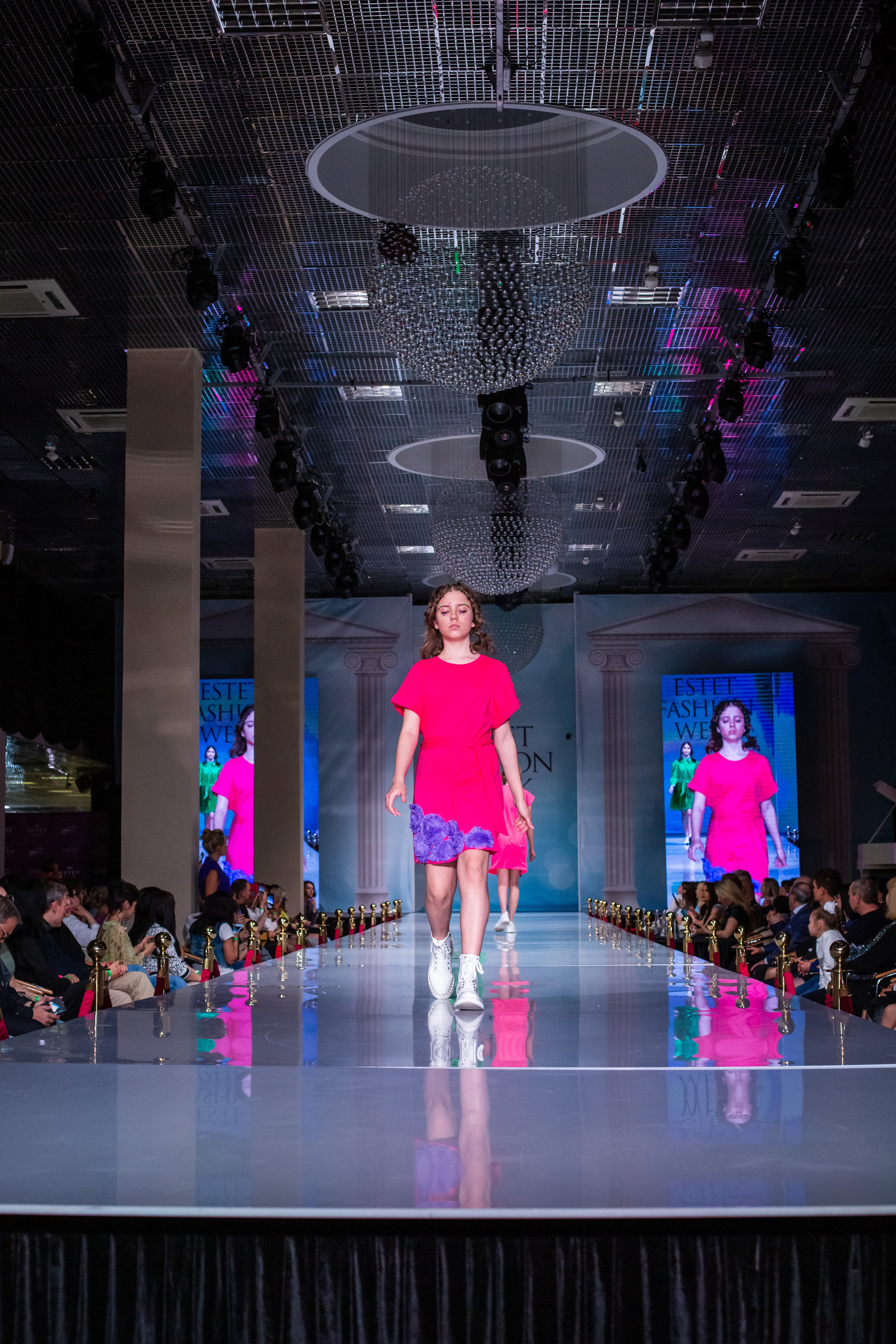 Показ FashionBook в Москве. Свадебный, семейный и детский фотограф в Калининграде Елена Кравцова