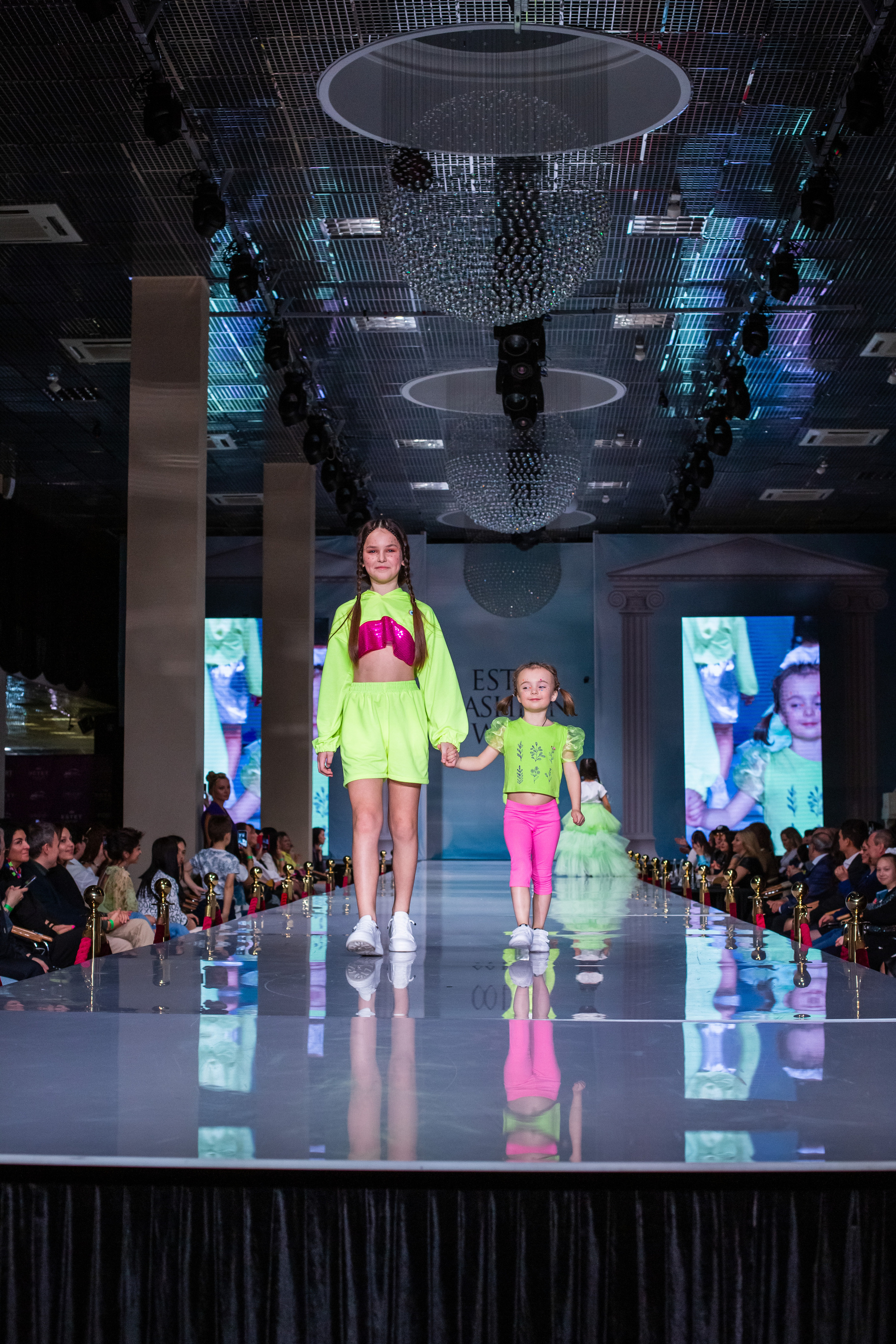 Показ FashionBook в Москве. Свадебный, семейный и детский фотограф в Калининграде Елена Кравцова