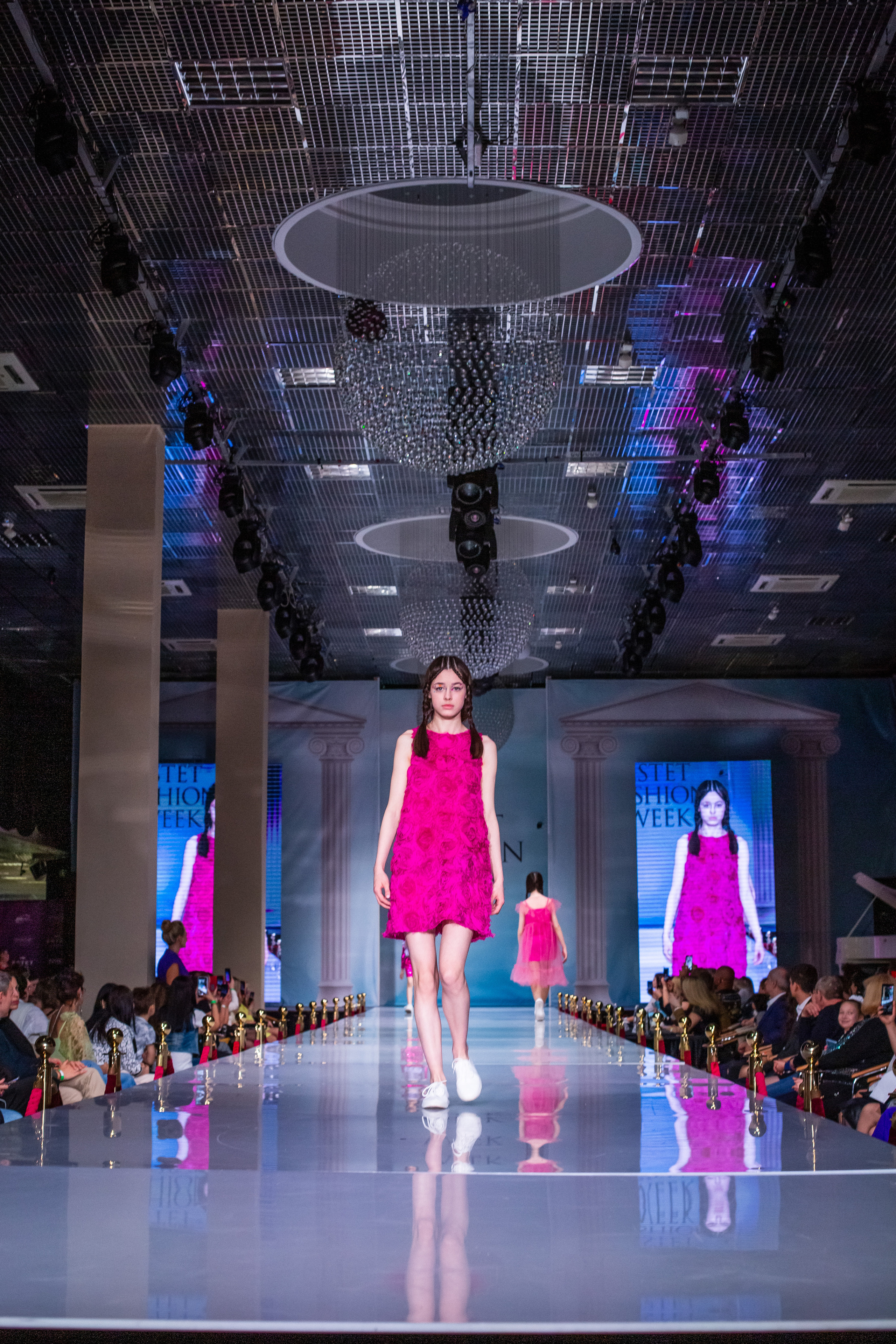 Показ FashionBook в Москве. Свадебный, семейный и детский фотограф в Калининграде Елена Кравцова