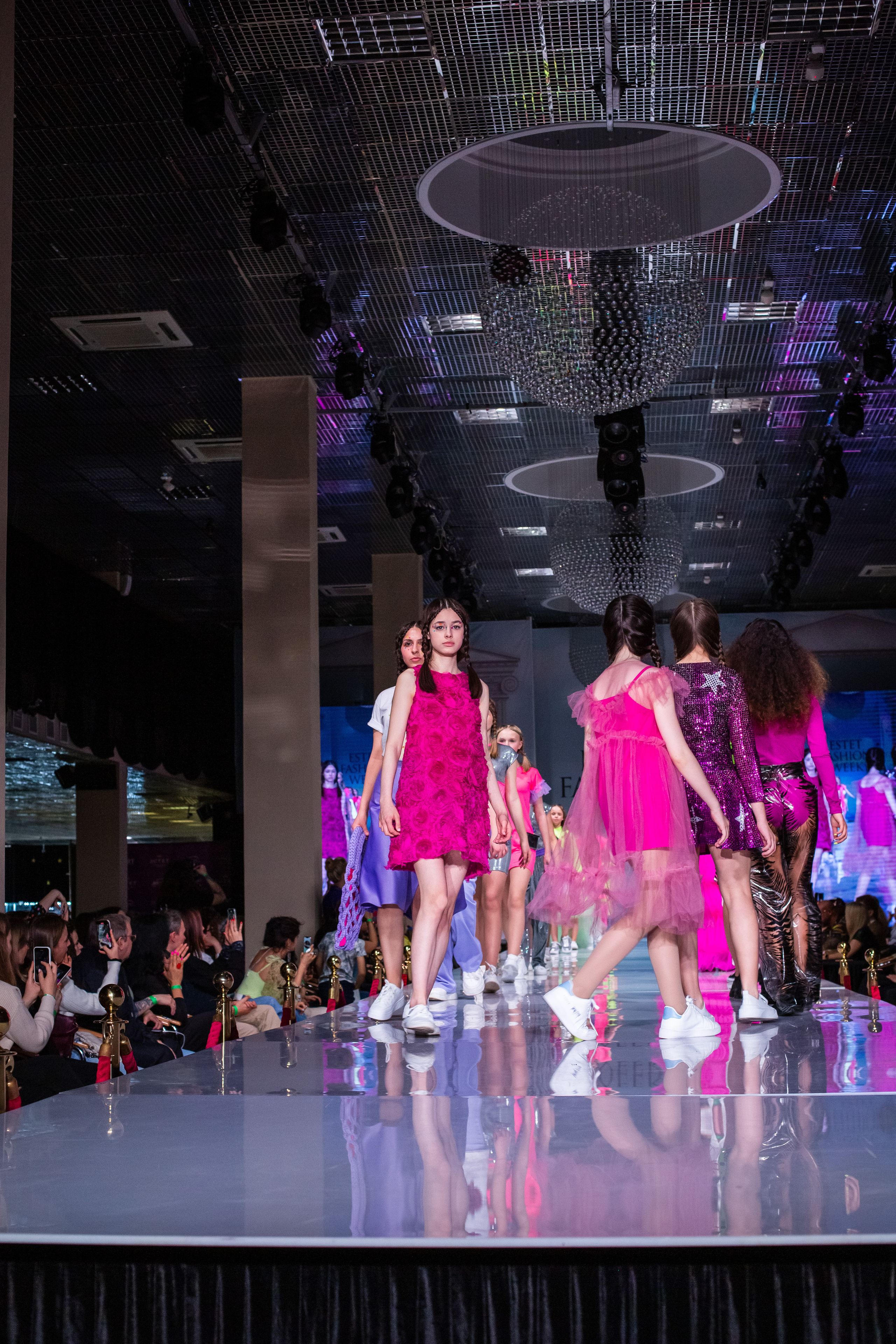 Показ FashionBook в Москве. Свадебный, семейный и детский фотограф в Калининграде Елена Кравцова