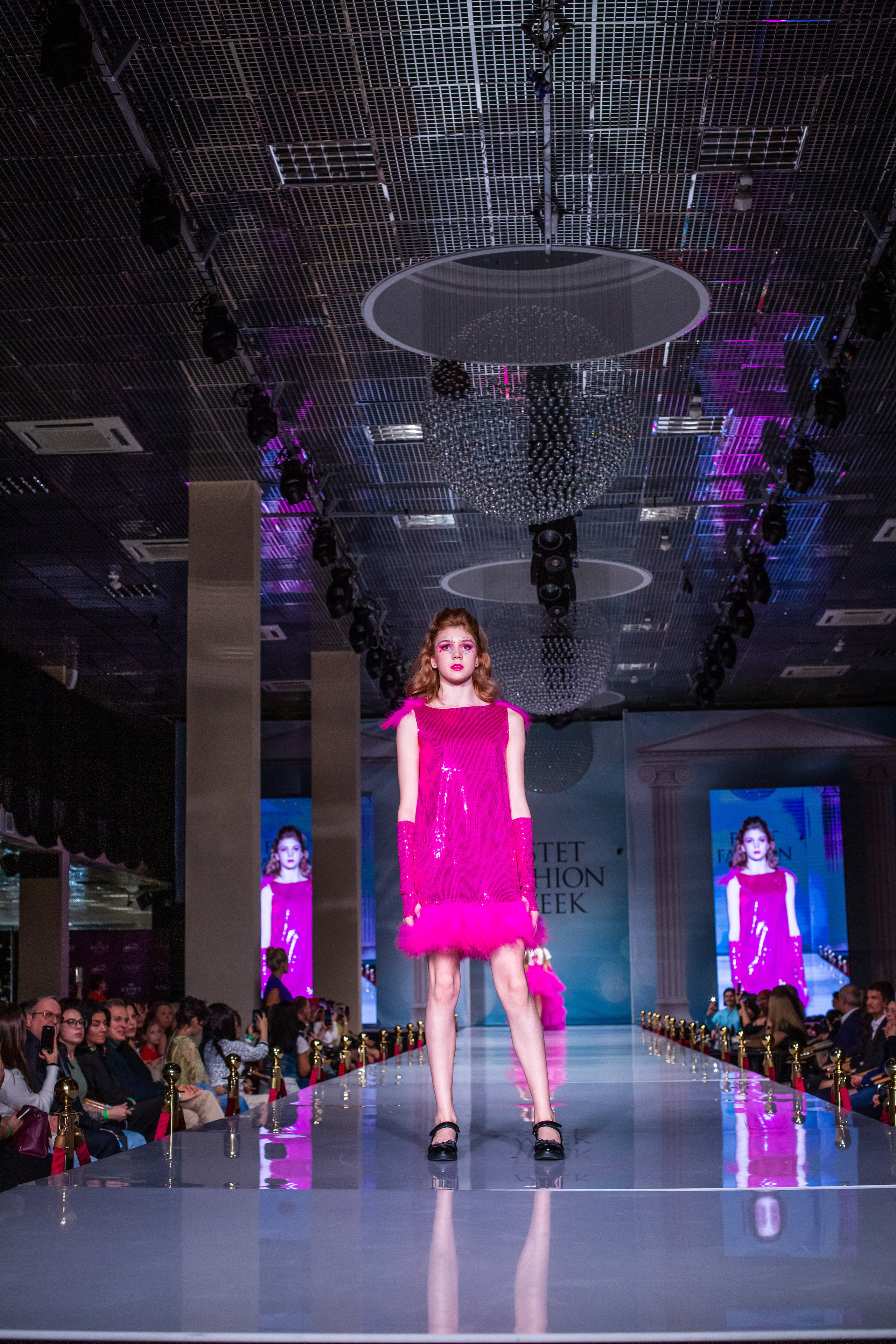 Показ FashionBook в Москве. Свадебный, семейный и детский фотограф в Калининграде Елена Кравцова