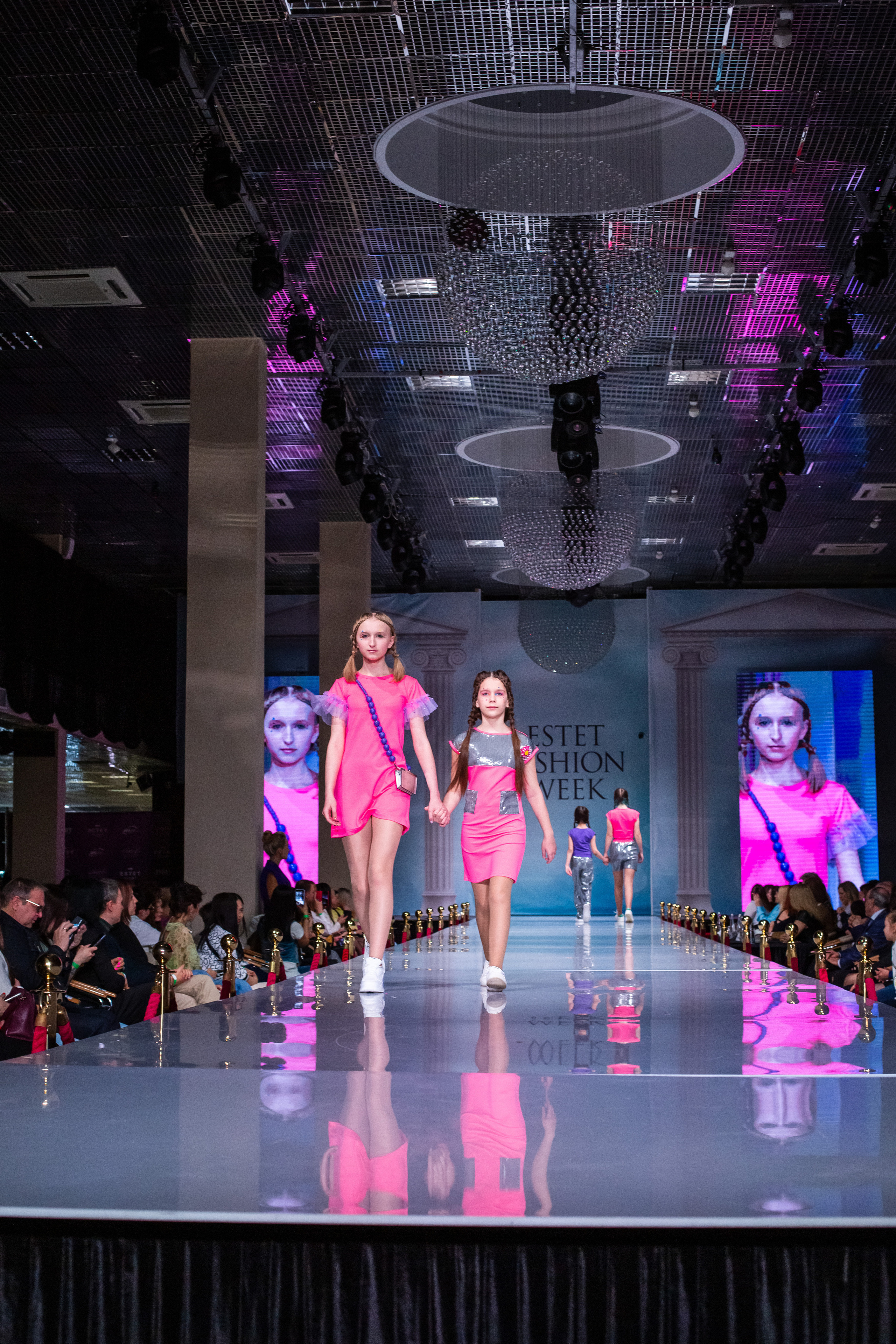 Показ FashionBook в Москве. Свадебный, семейный и детский фотограф в Калининграде Елена Кравцова