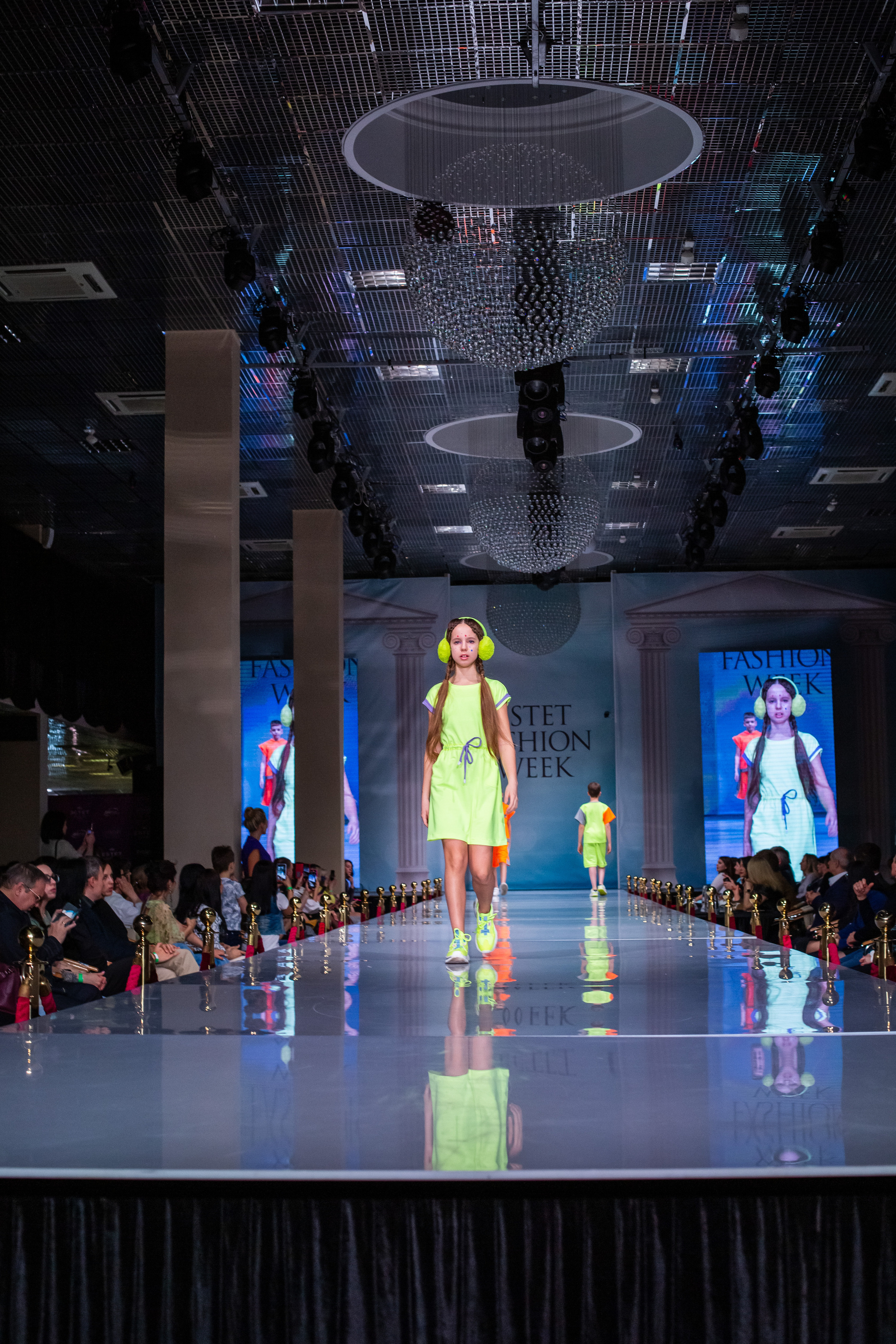 Показ FashionBook в Москве. Свадебный, семейный и детский фотограф в Калининграде Елена Кравцова