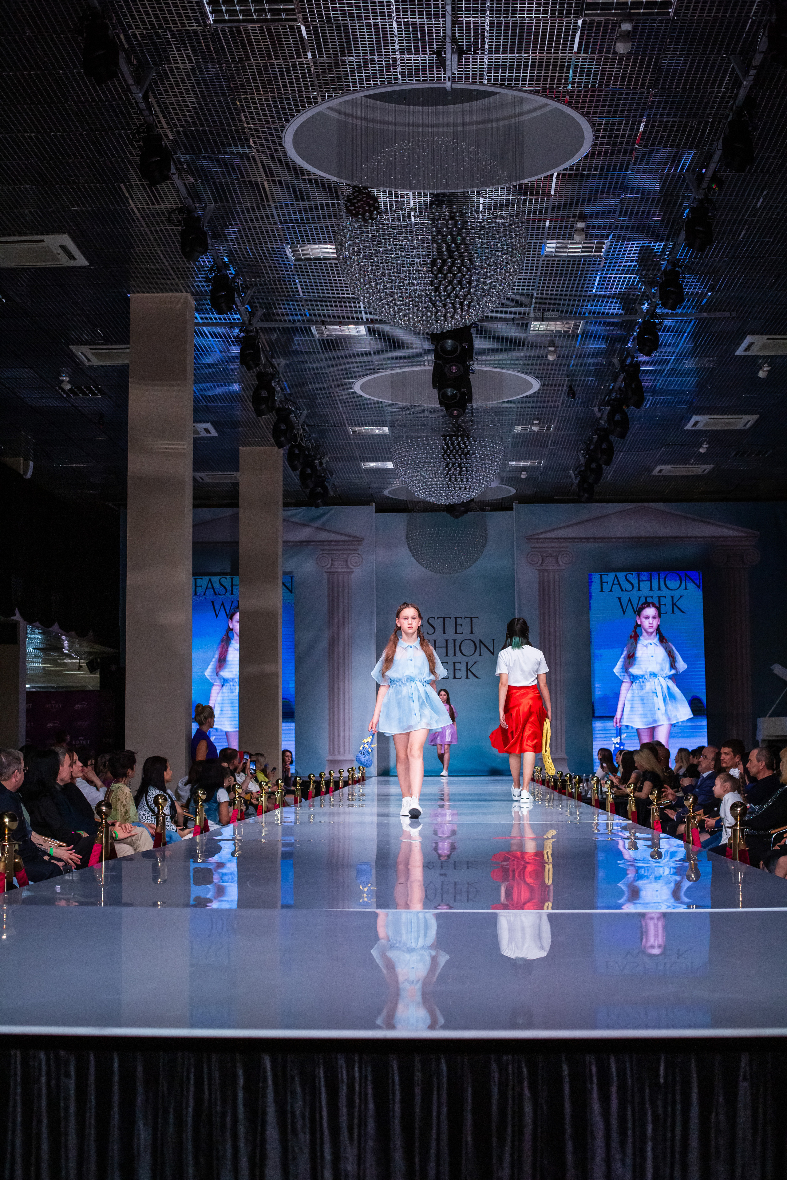 Показ FashionBook в Москве. Свадебный, семейный и детский фотограф в Калининграде Елена Кравцова