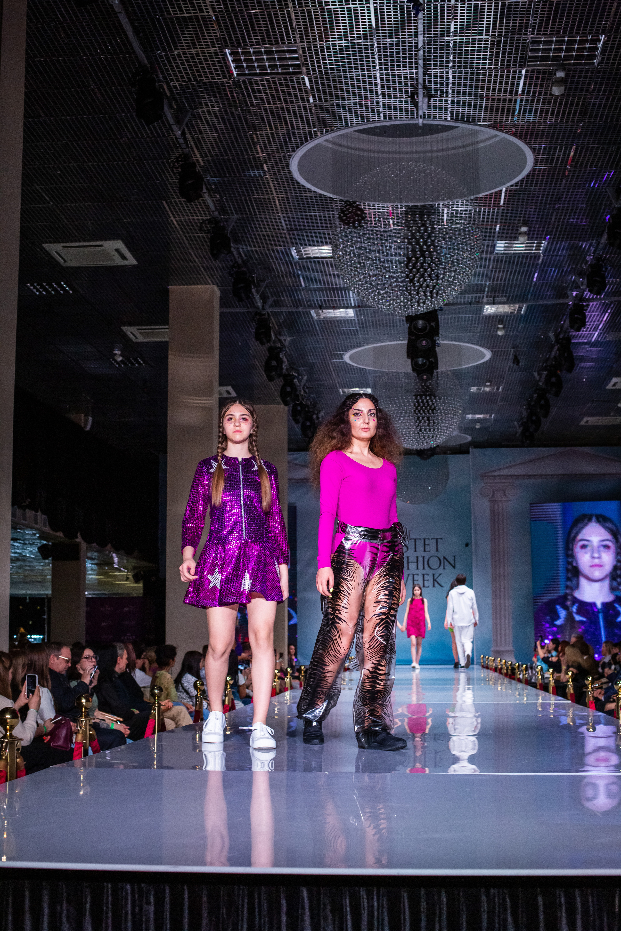 Показ FashionBook в Москве. Свадебный, семейный и детский фотограф в Калининграде Елена Кравцова