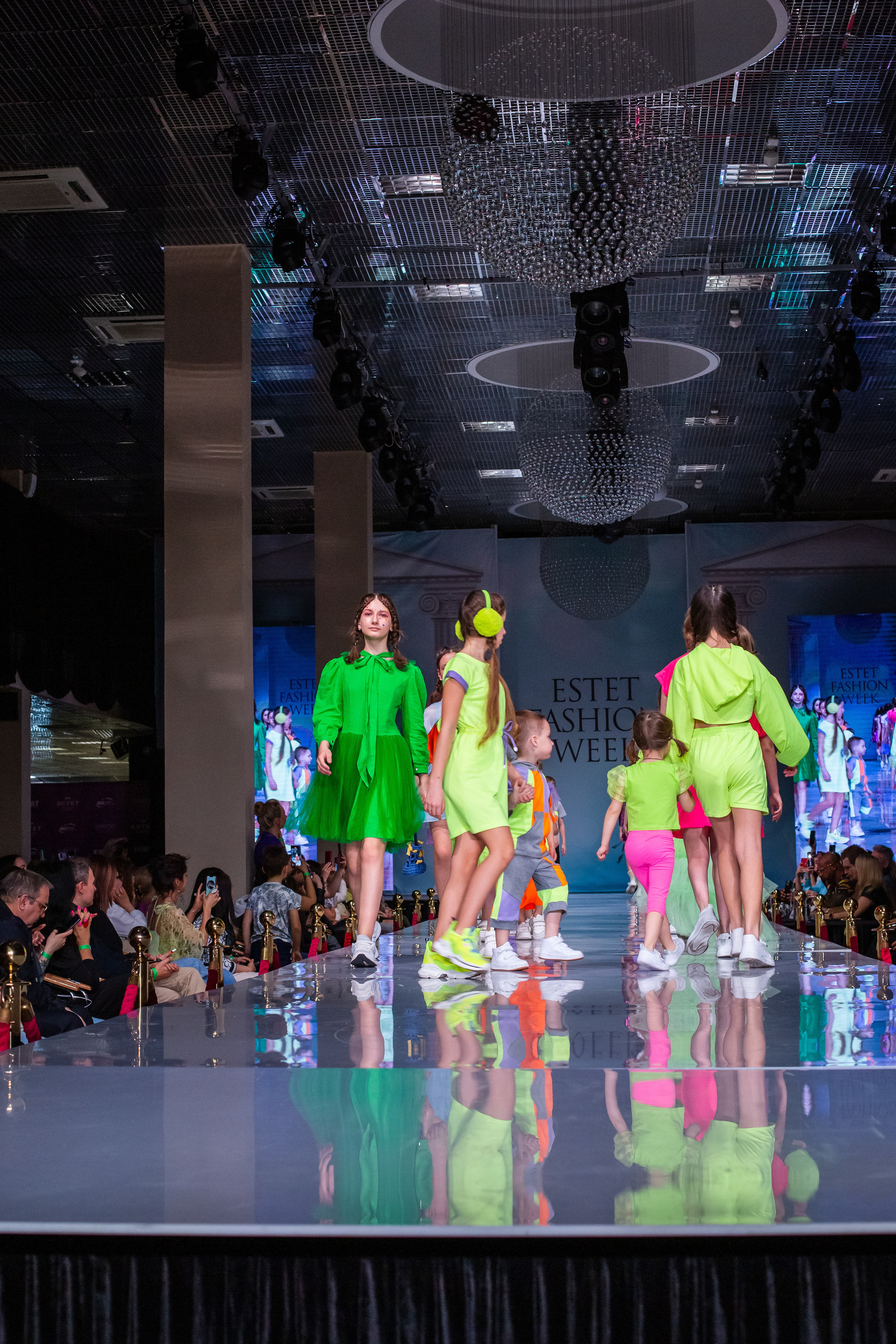 Показ FashionBook в Москве. Свадебный, семейный и детский фотограф в Калининграде Елена Кравцова