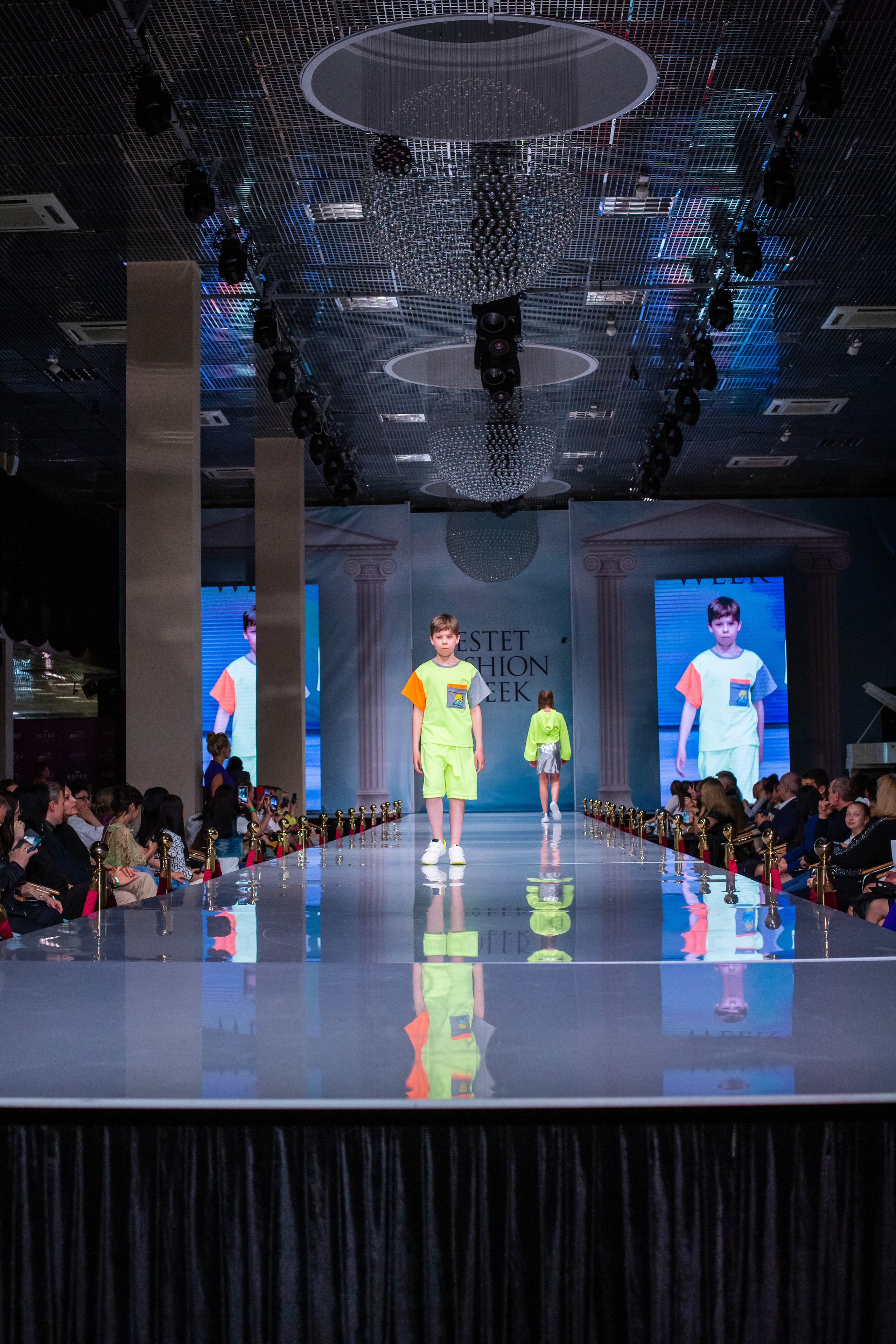 Показ FashionBook в Москве. Свадебный, семейный и детский фотограф в Калининграде Елена Кравцова