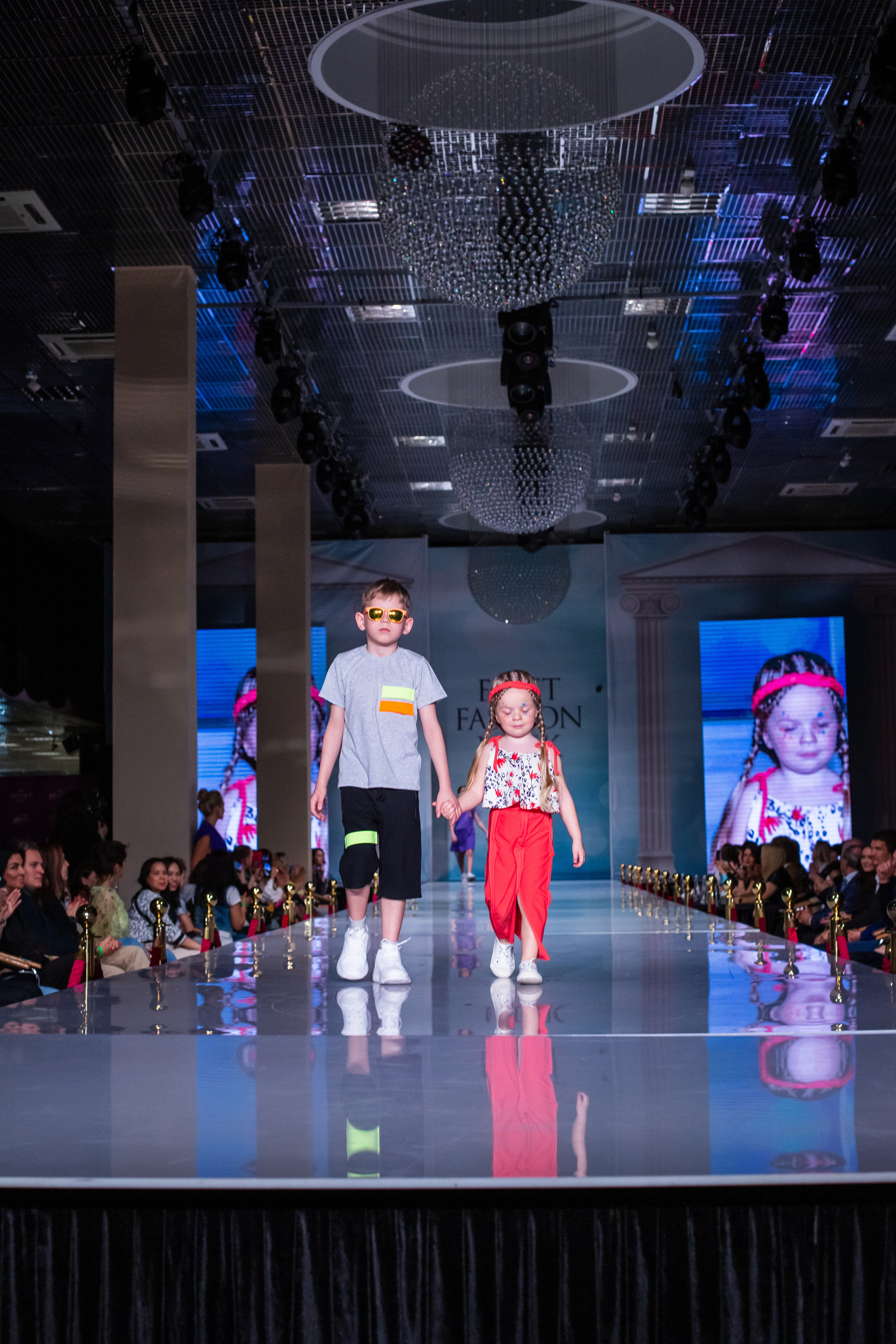 Показ FashionBook в Москве. Свадебный, семейный и детский фотограф в Калининграде Елена Кравцова