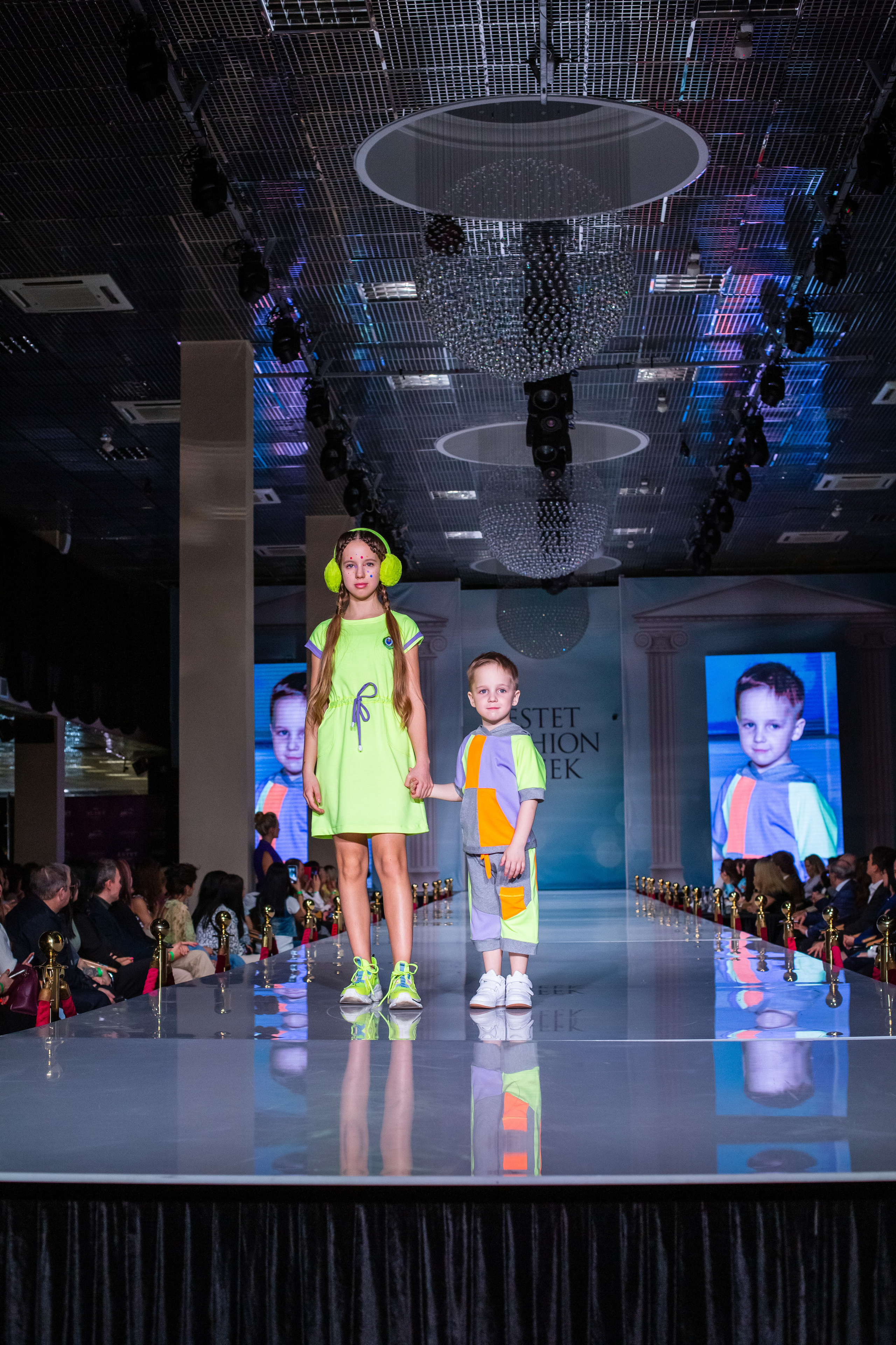 Показ FashionBook в Москве. Свадебный, семейный и детский фотограф в Калининграде Елена Кравцова