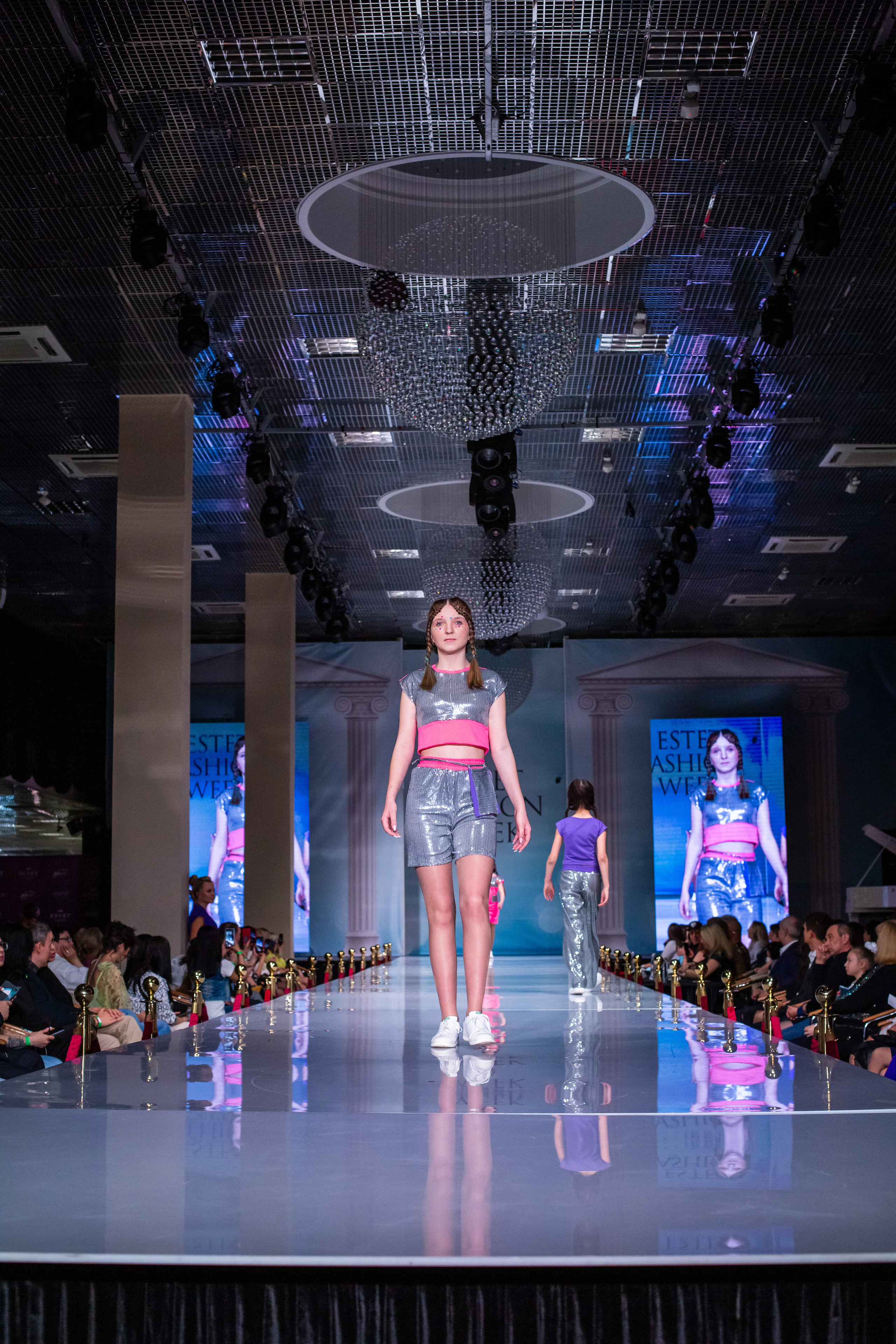 Показ FashionBook в Москве. Свадебный, семейный и детский фотограф в Калининграде Елена Кравцова