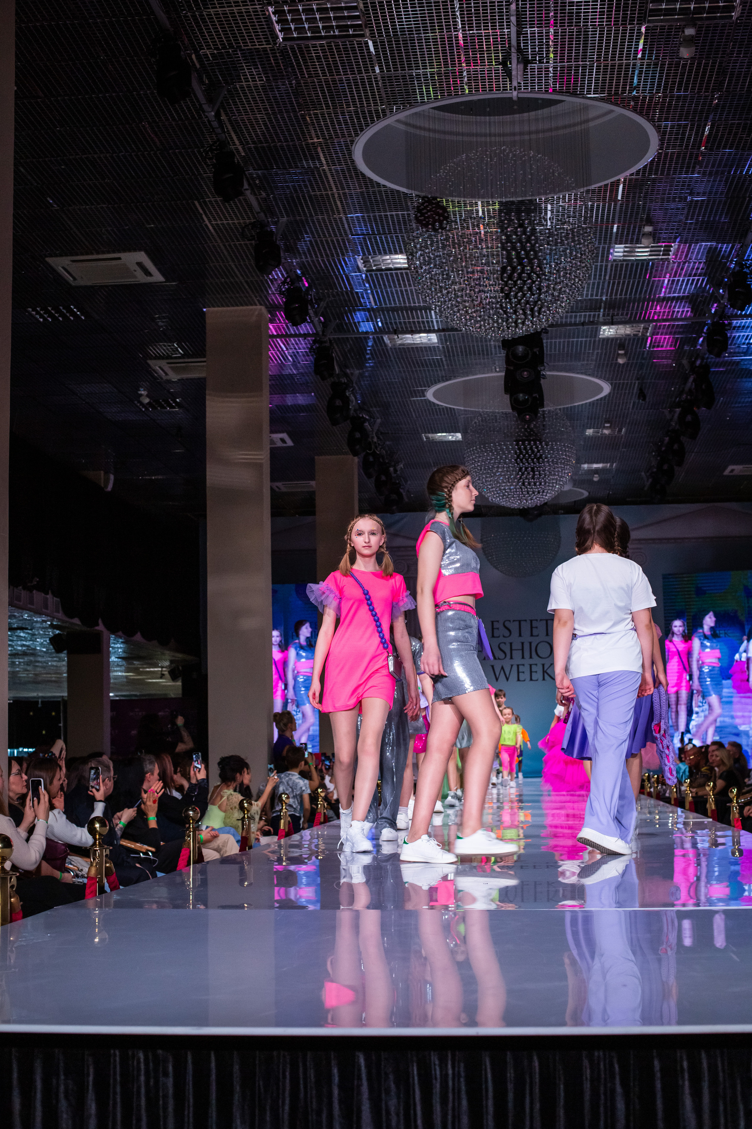 Показ FashionBook в Москве. Свадебный, семейный и детский фотограф в Калининграде Елена Кравцова