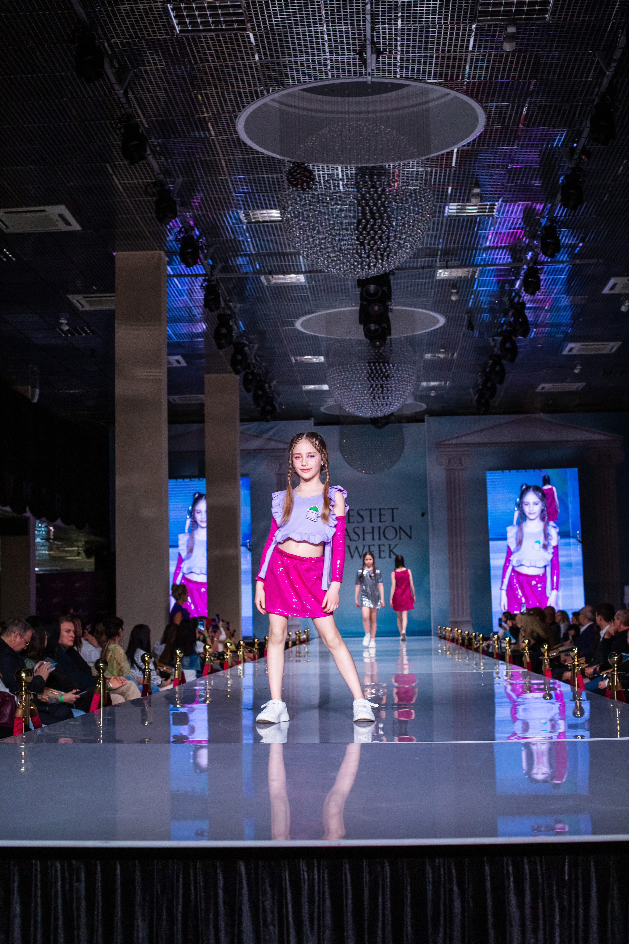 Показ FashionBook в Москве. Свадебный, семейный и детский фотограф в Калининграде Елена Кравцова