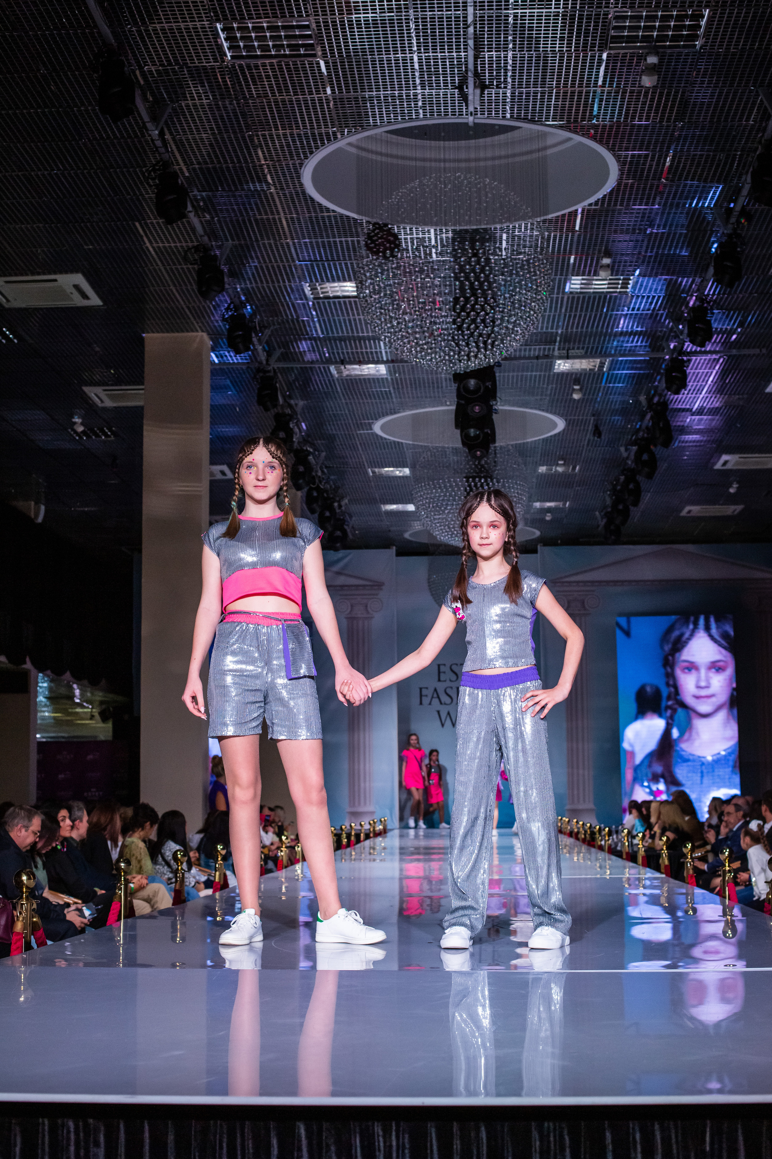 Показ FashionBook в Москве. Свадебный, семейный и детский фотограф в Калининграде Елена Кравцова