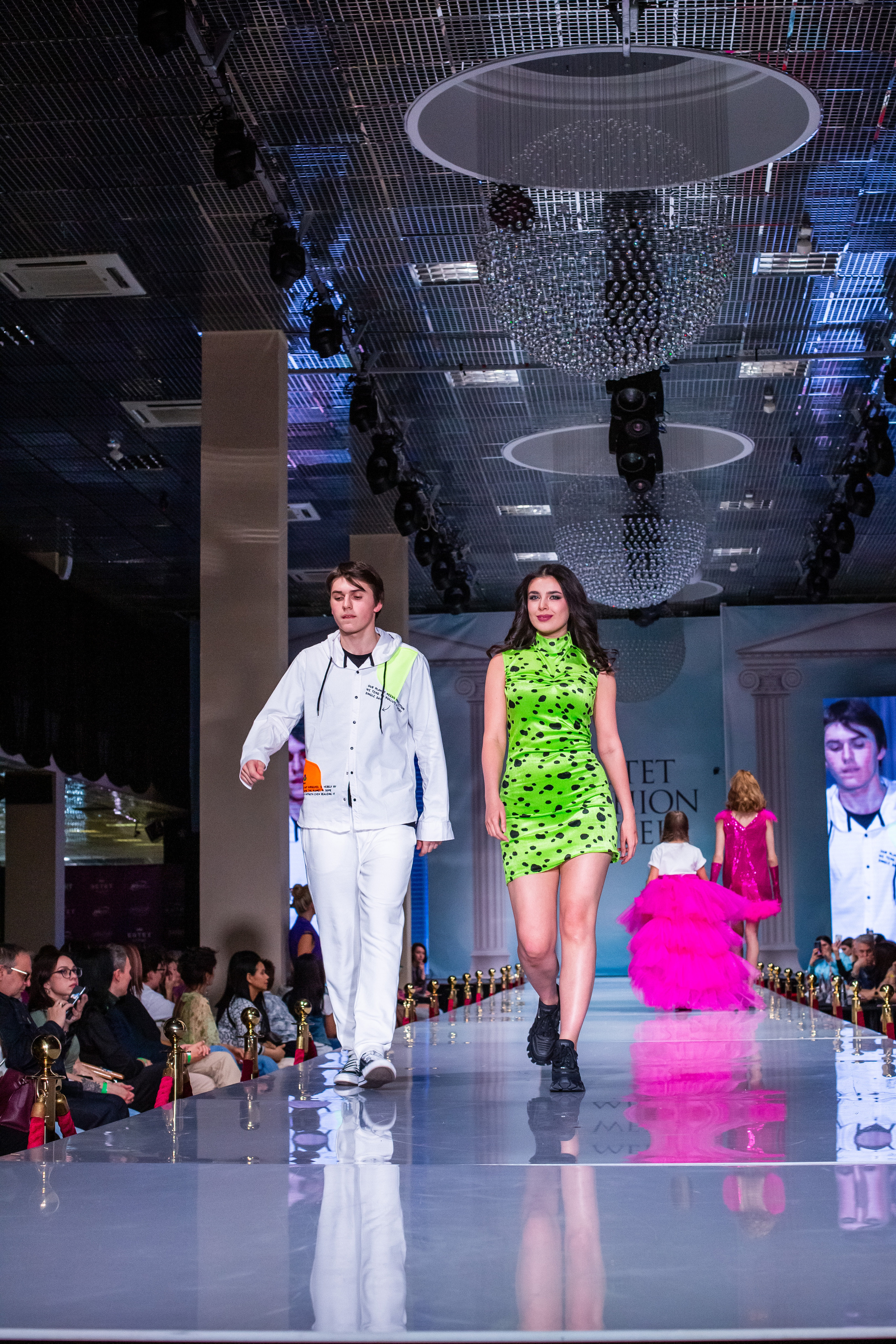 Показ FashionBook в Москве. Свадебный, семейный и детский фотограф в Калининграде Елена Кравцова