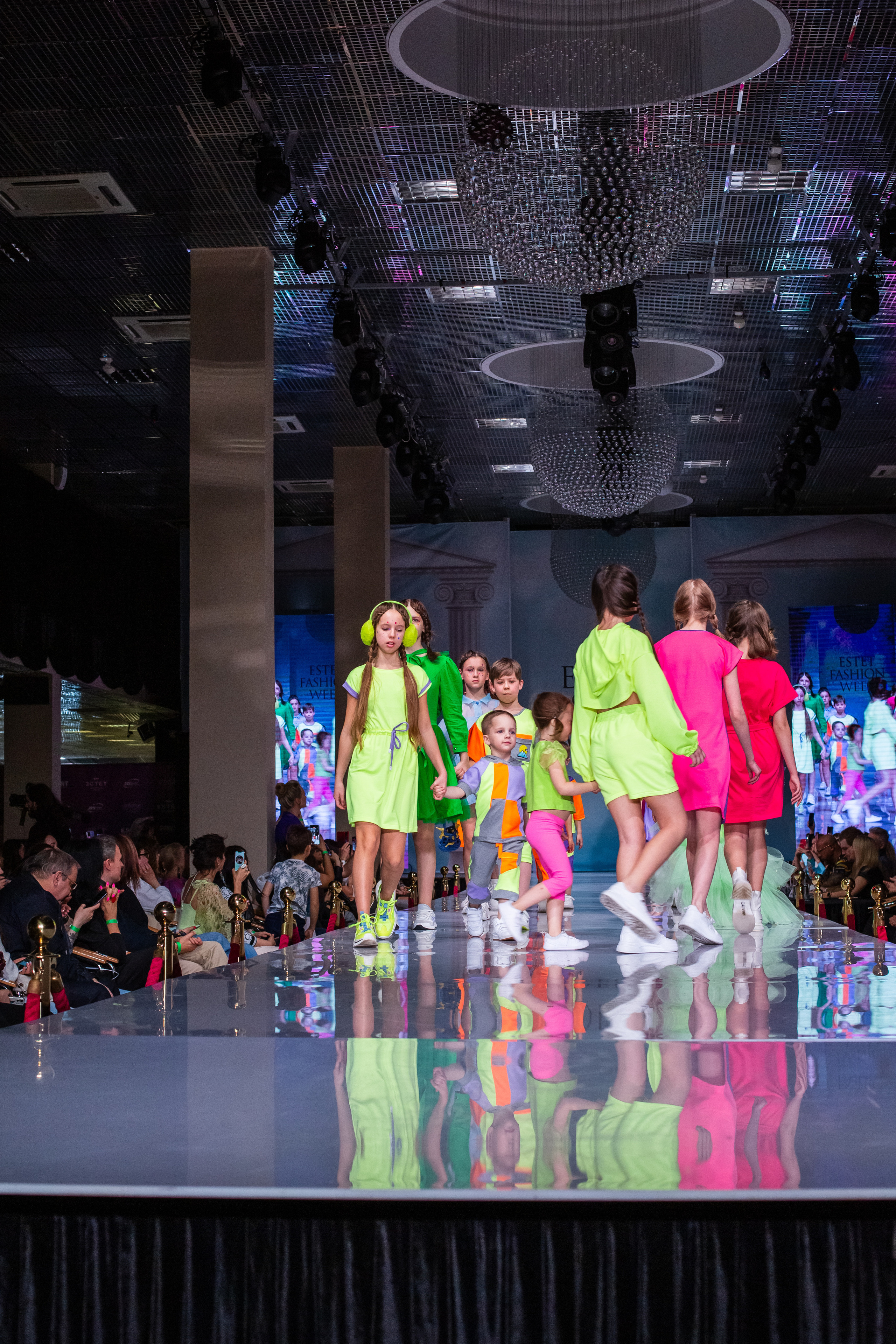 Показ FashionBook в Москве. Свадебный, семейный и детский фотограф в Калининграде Елена Кравцова