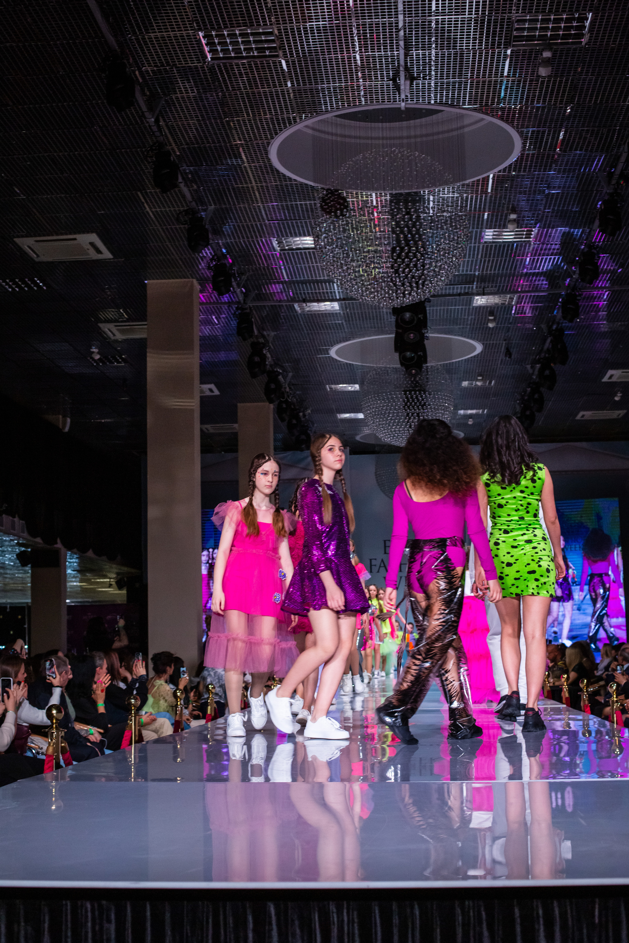 Показ FashionBook в Москве. Свадебный, семейный и детский фотограф в Калининграде Елена Кравцова