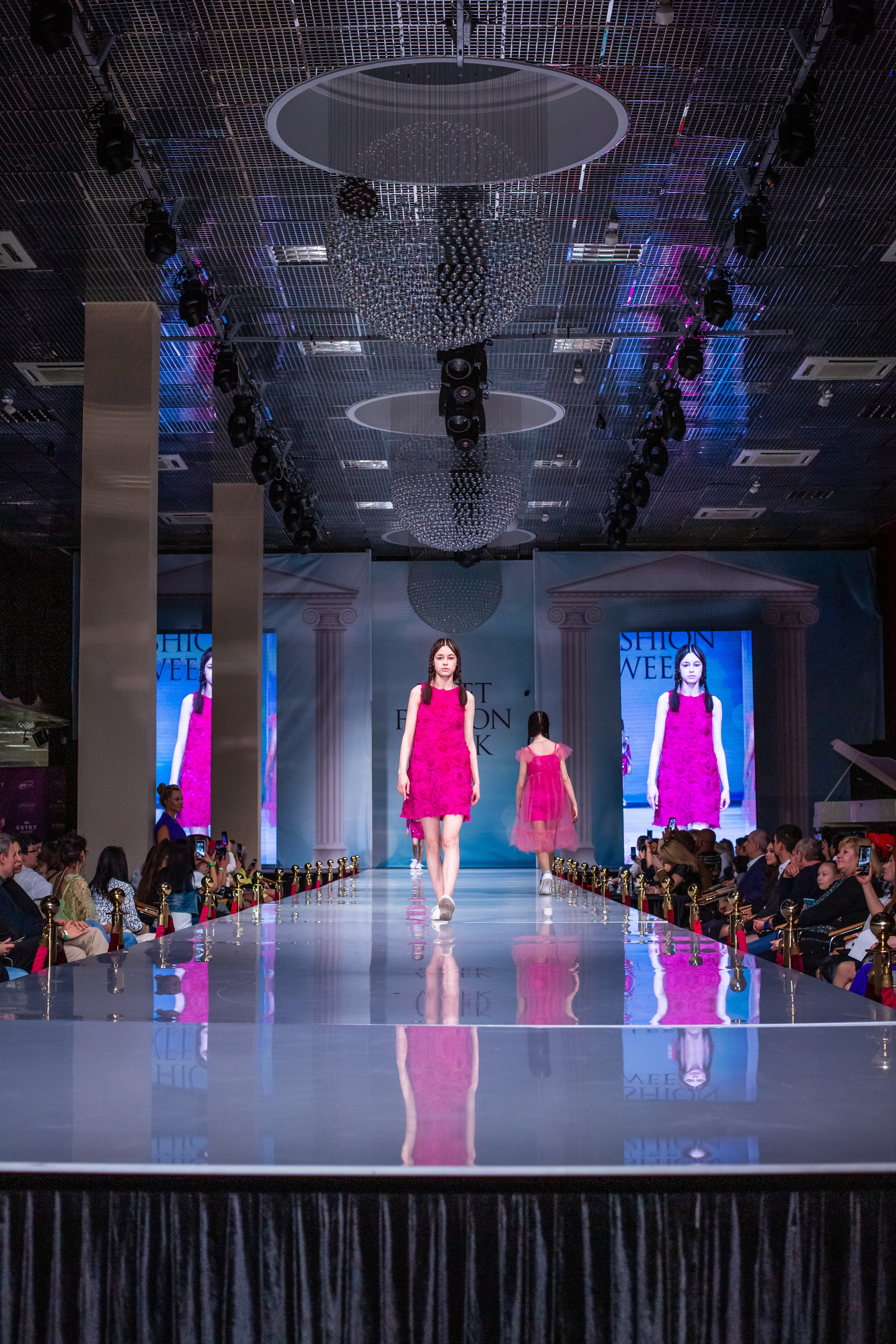 Показ FashionBook в Москве. Свадебный, семейный и детский фотограф в Калининграде Елена Кравцова