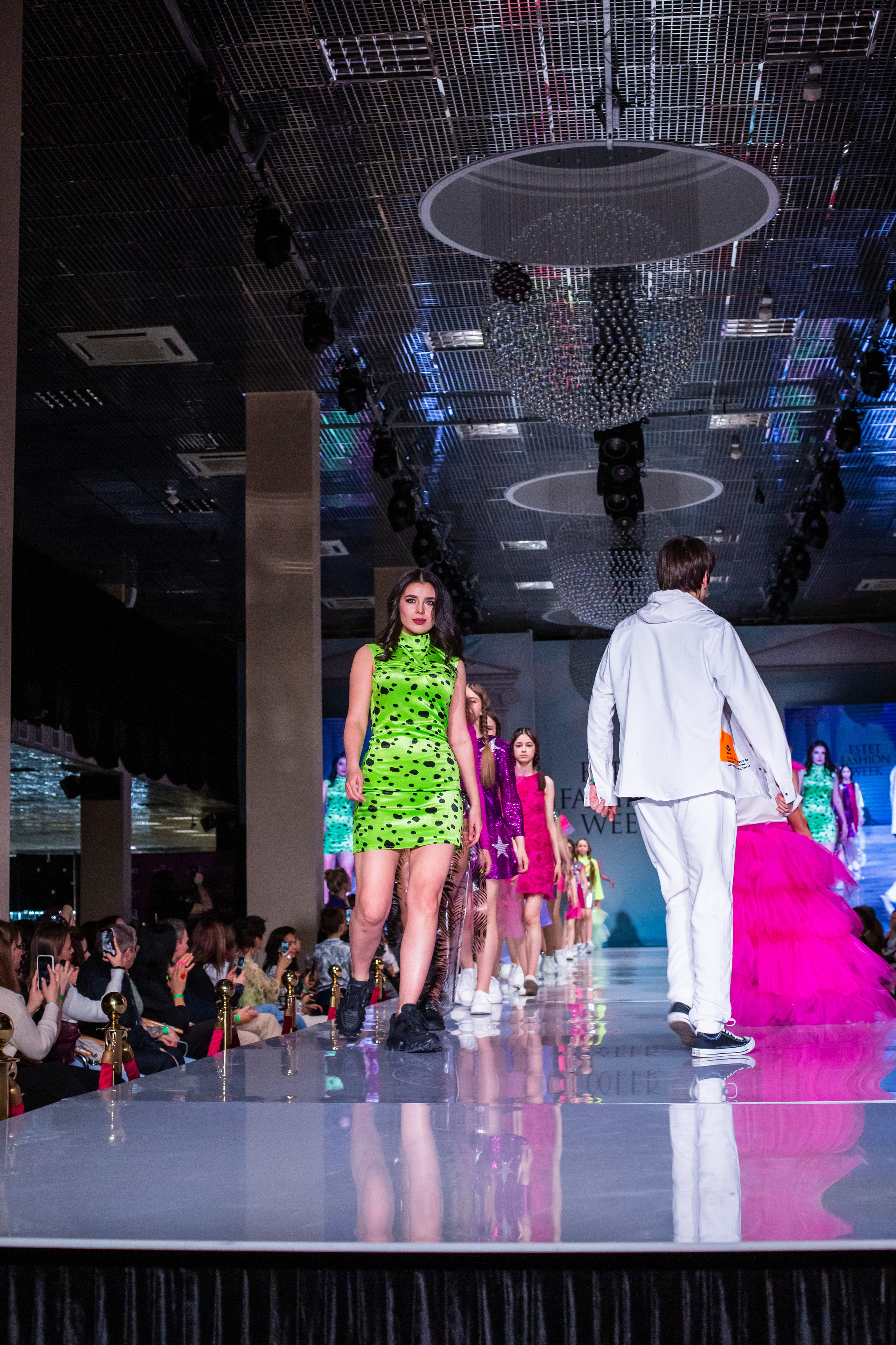 Показ FashionBook в Москве. Свадебный, семейный и детский фотограф в Калининграде Елена Кравцова